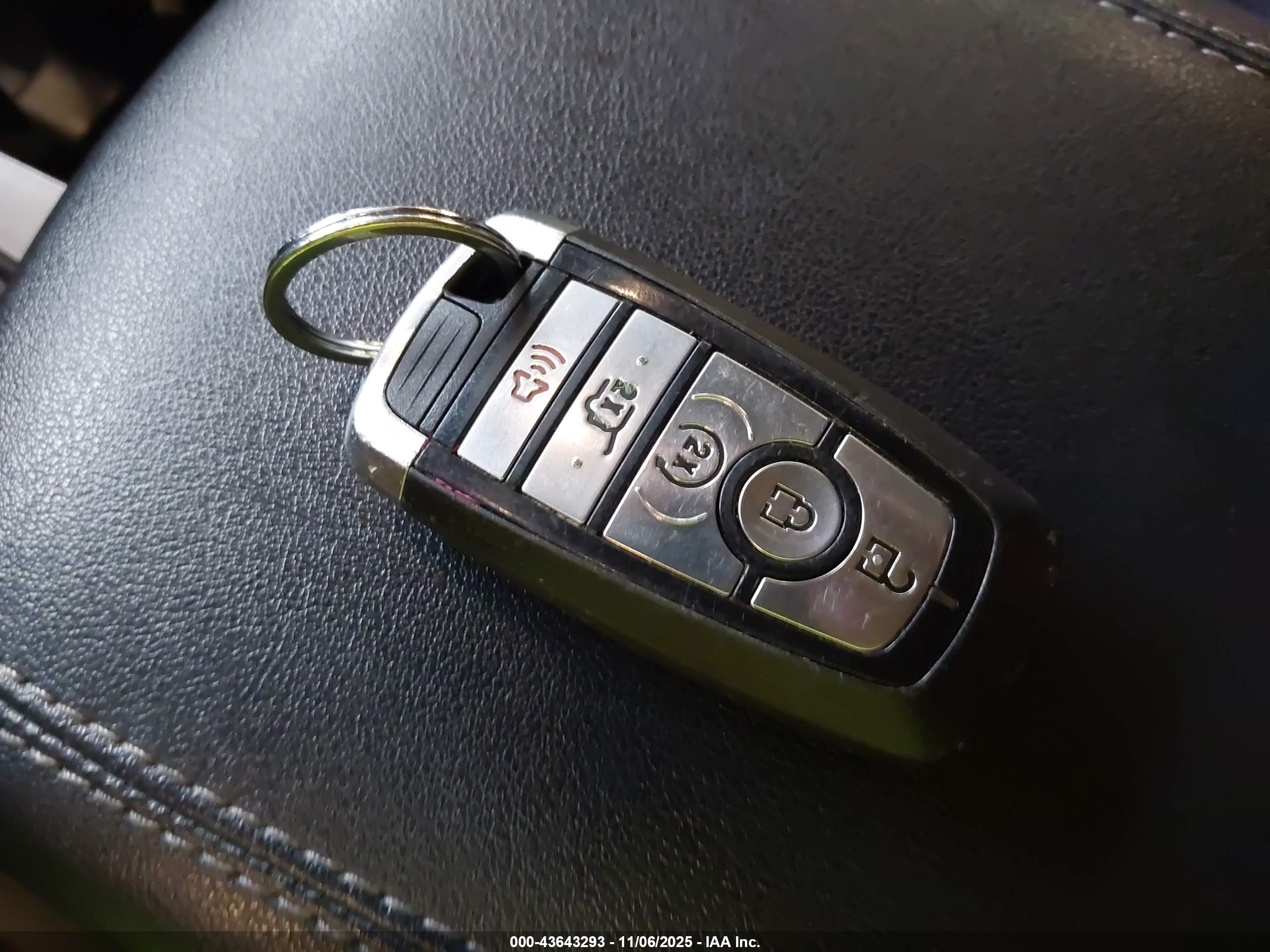 FORD EDGE image 11