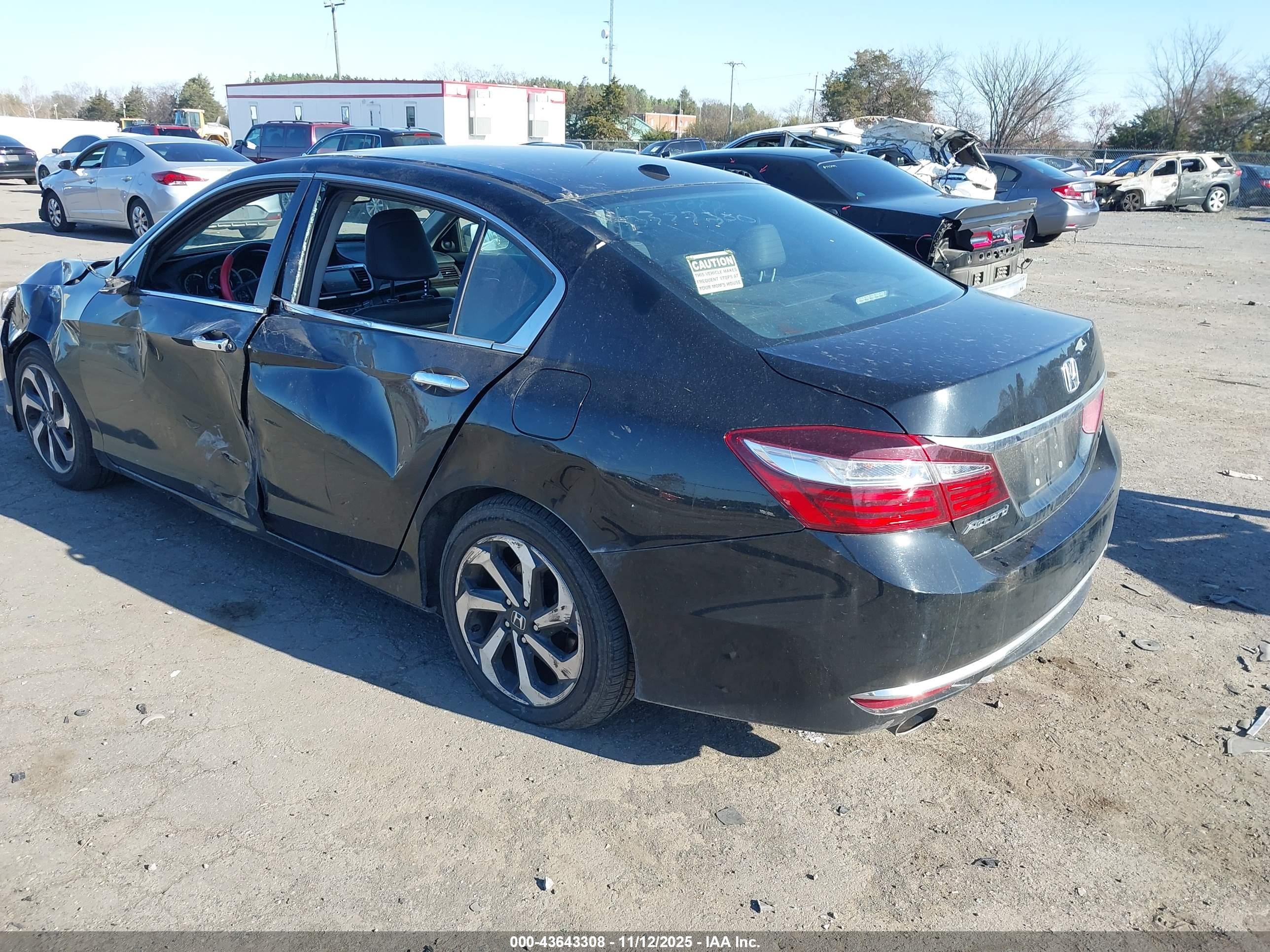 HONDA ACCORD image 3