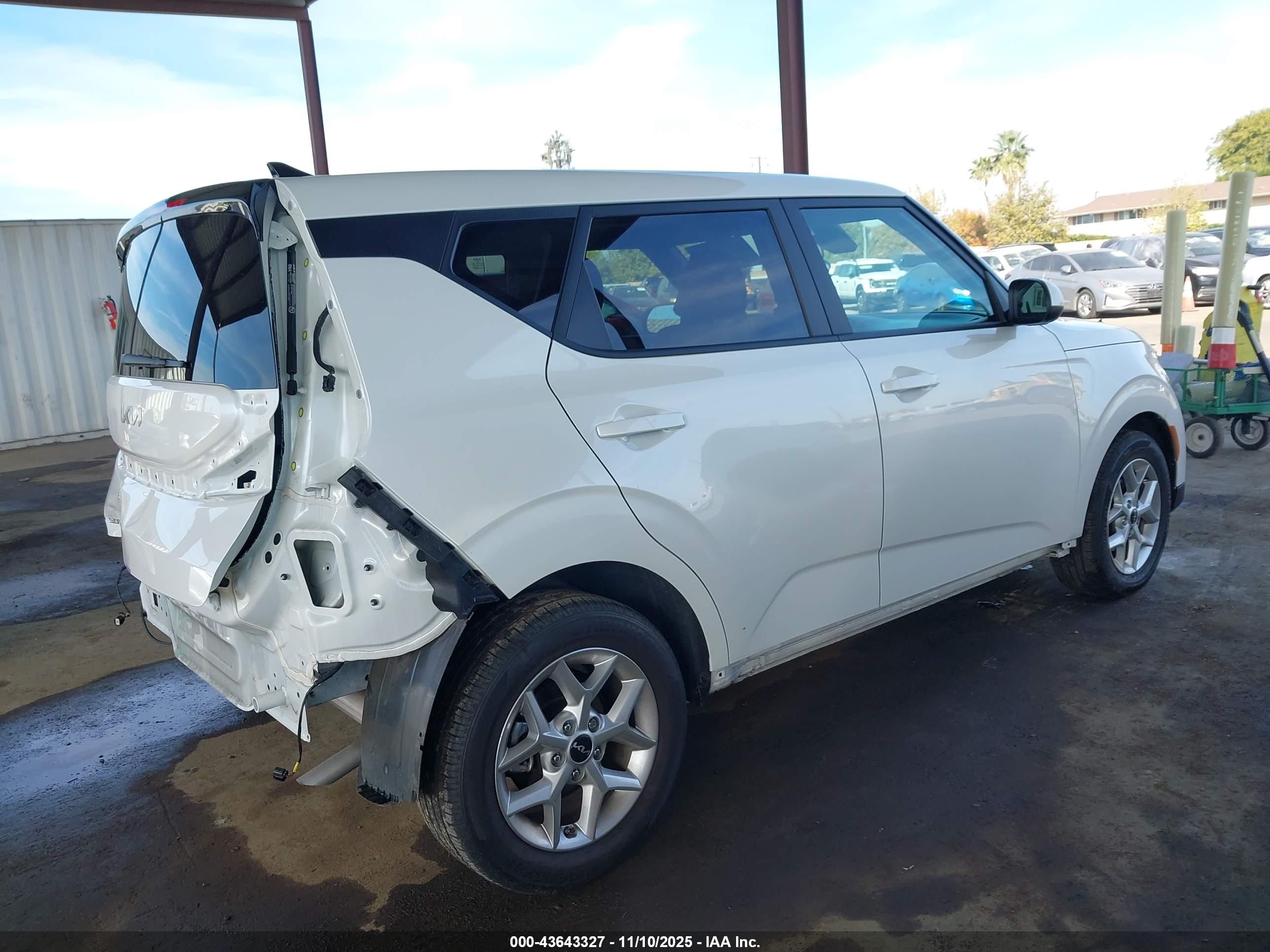 KIA SOUL image 4