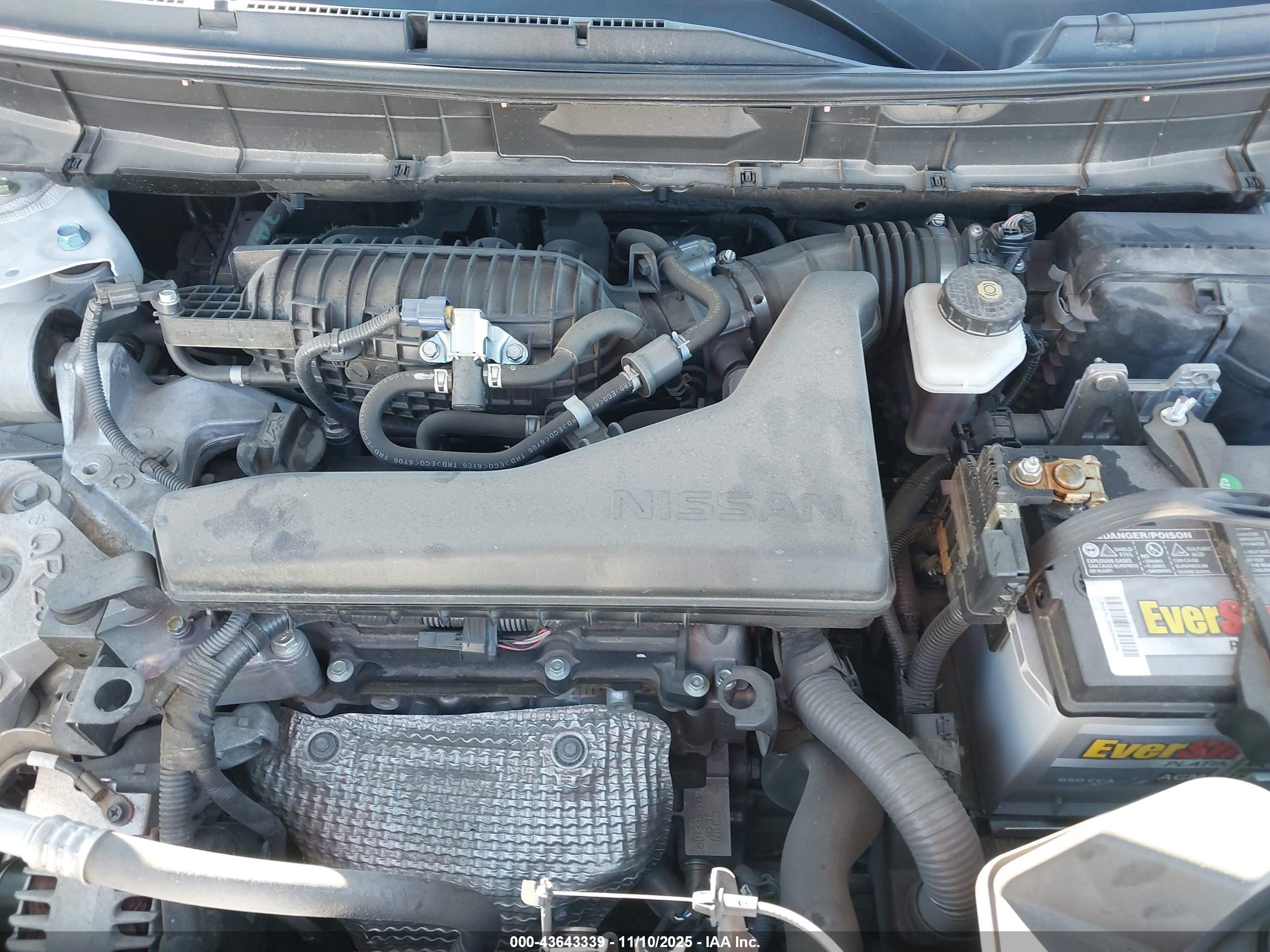 NISSAN ROGUE image 10
