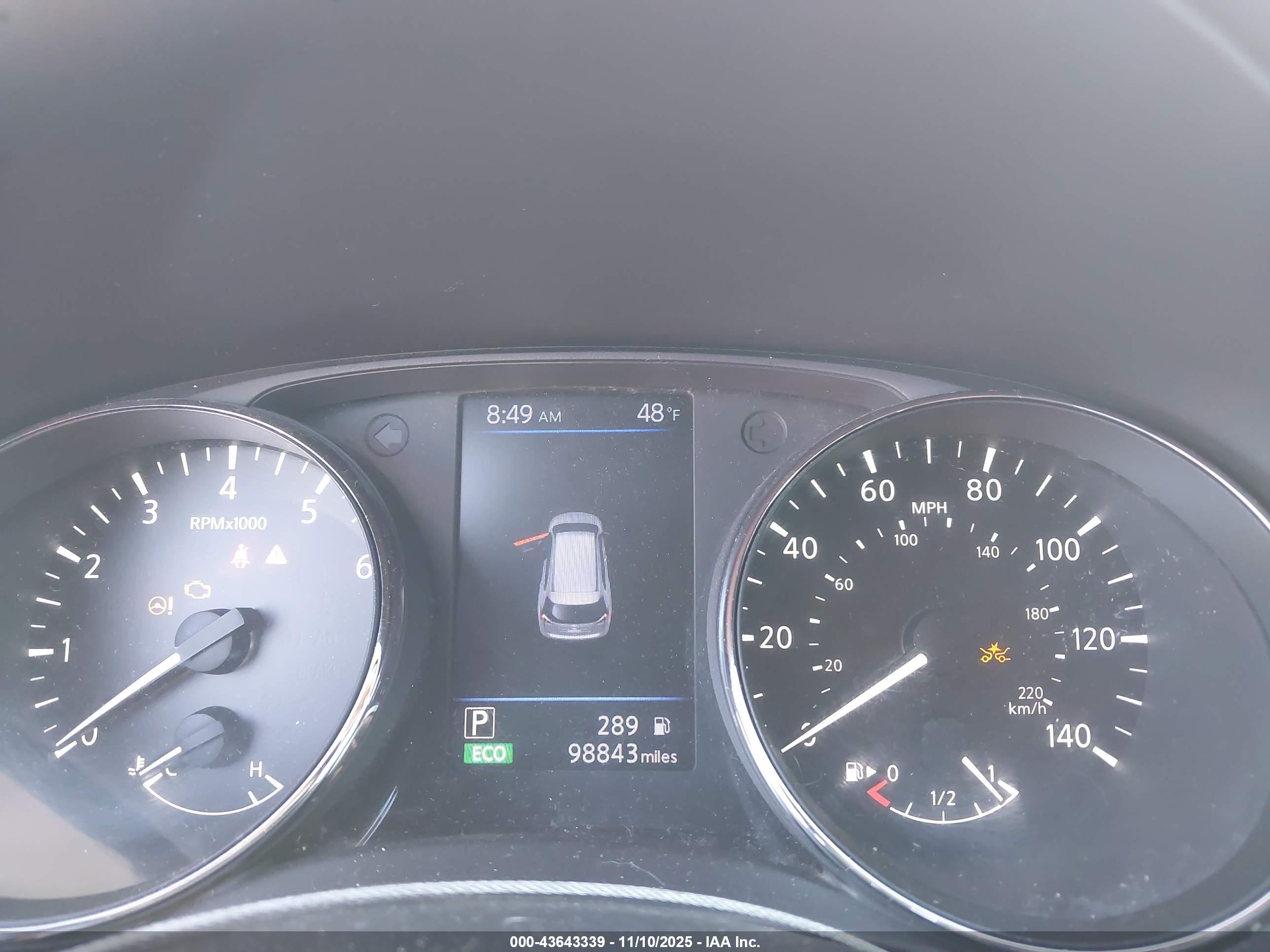 NISSAN ROGUE image 7
