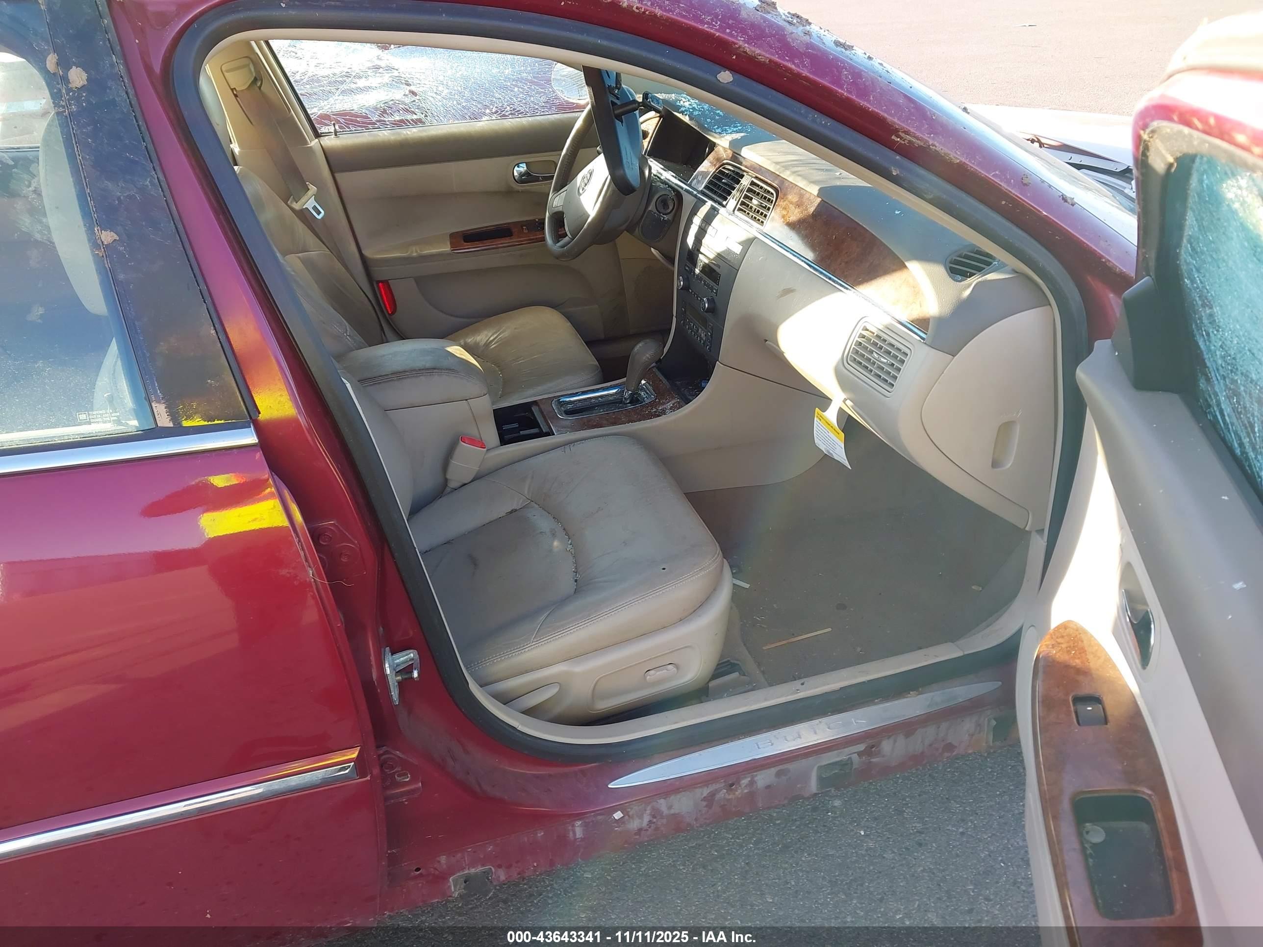 BUICK LACROSSE image 5