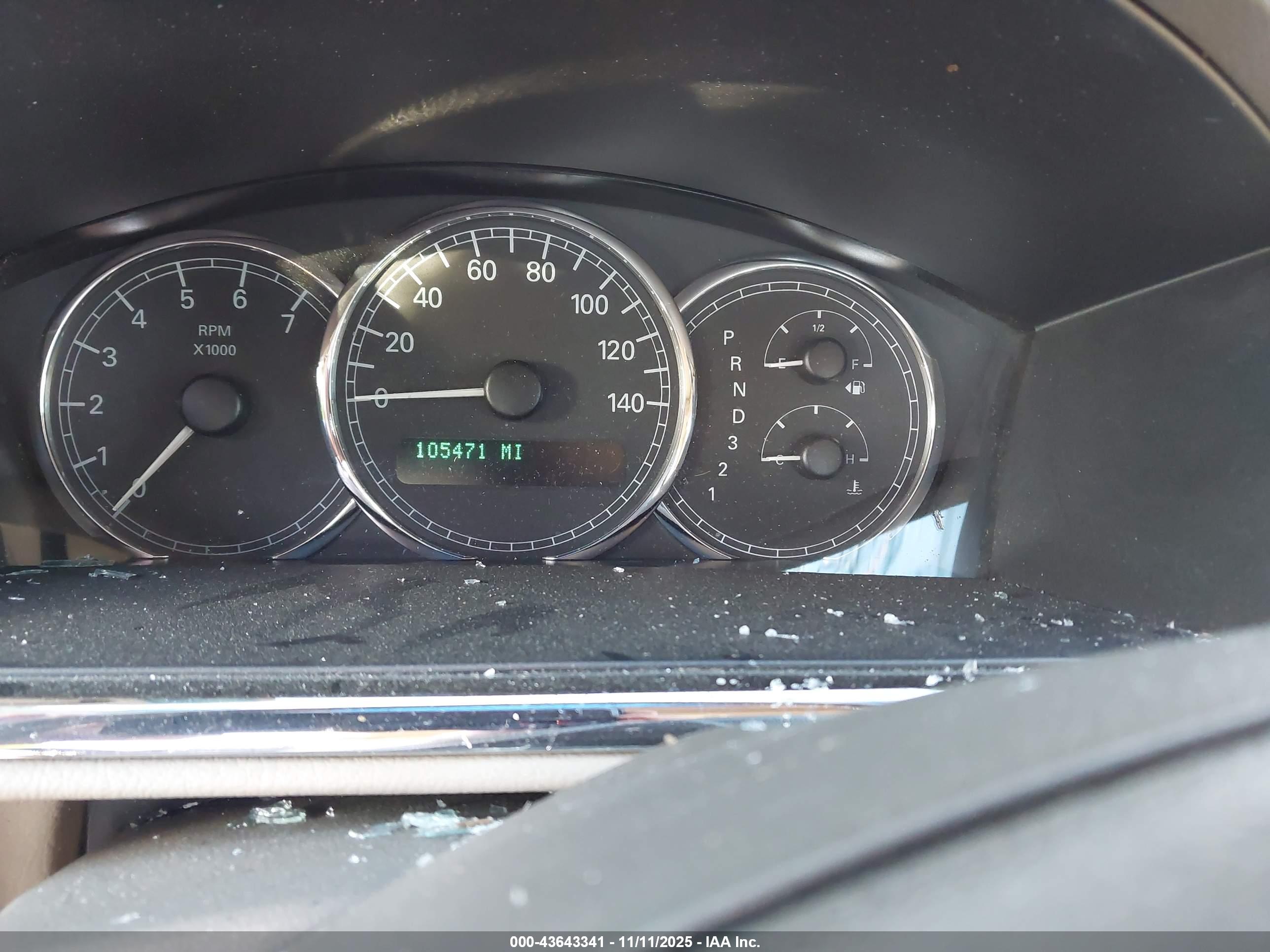 BUICK LACROSSE image 7