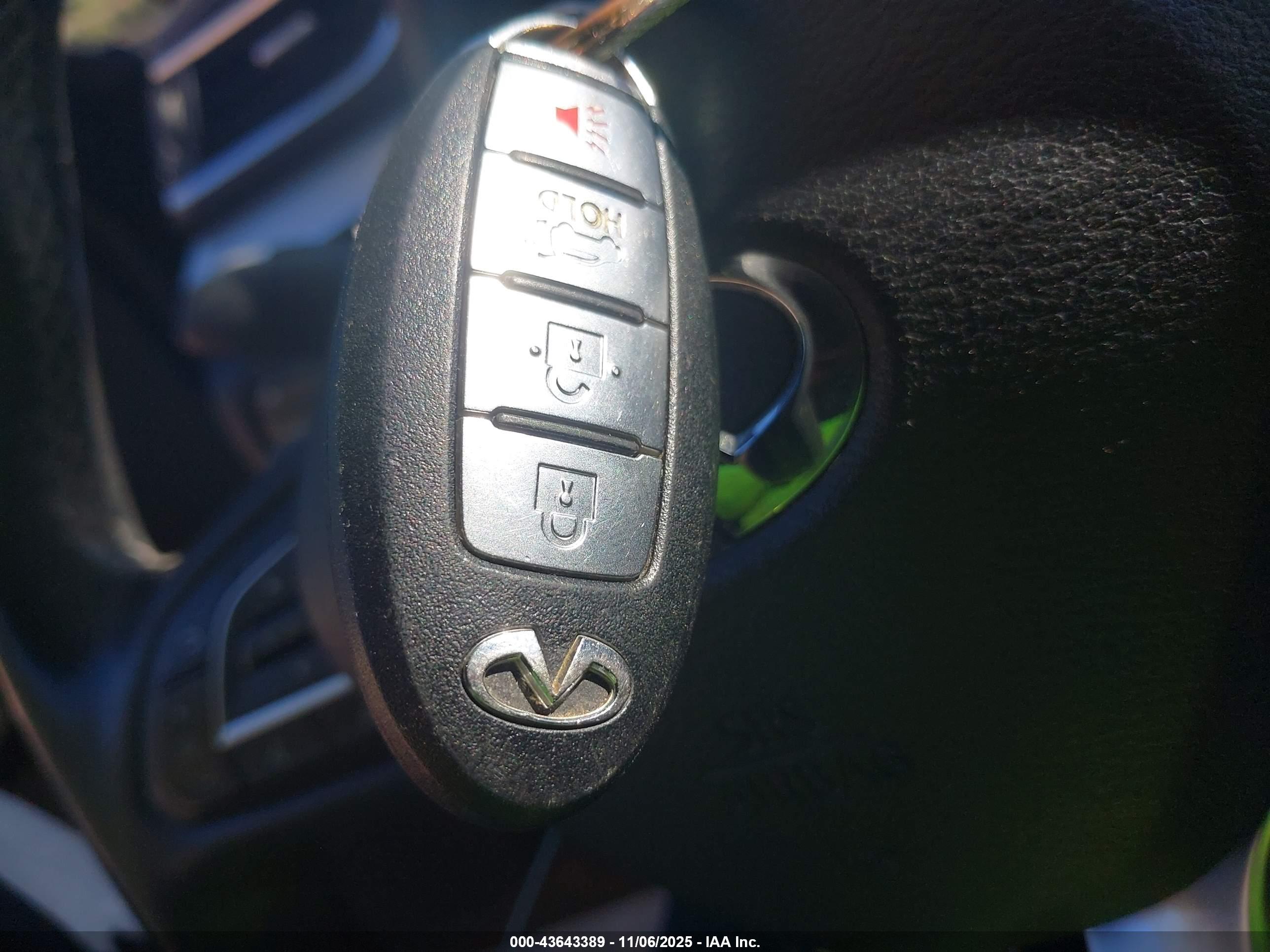 INFINITI QX50 image 11
