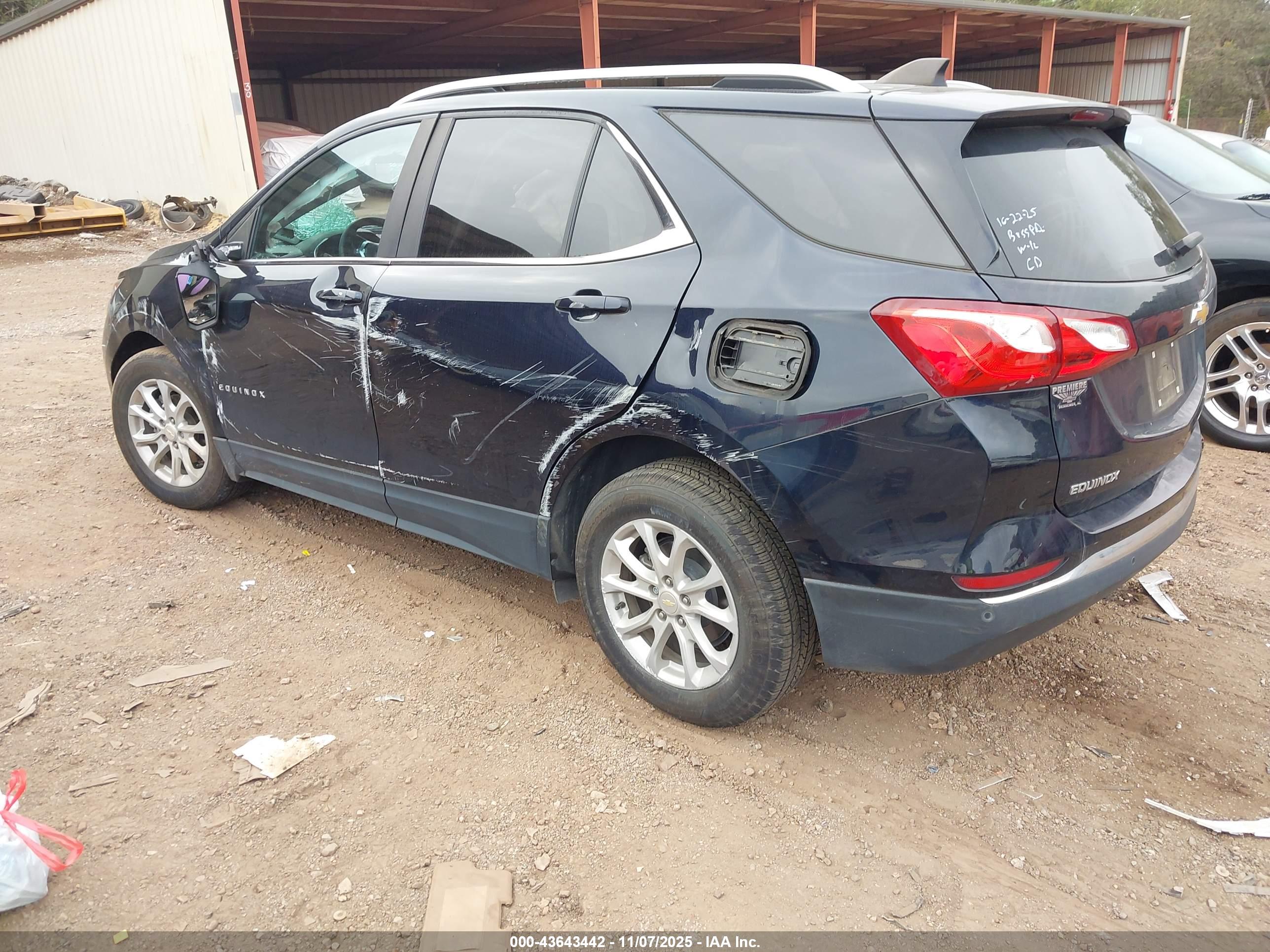 CHEVROLET EQUINOX image 3