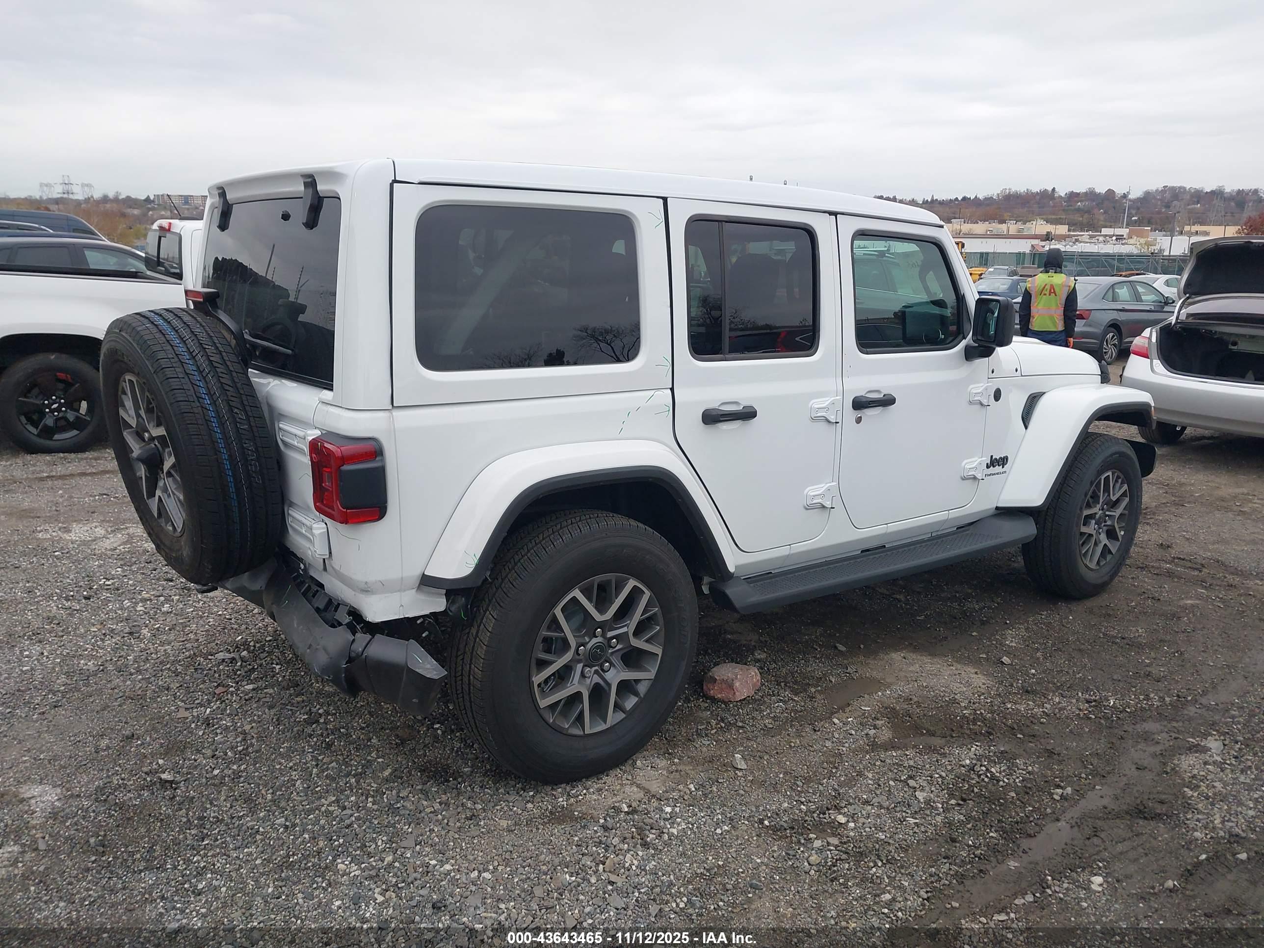 JEEP WRANGLER image 4