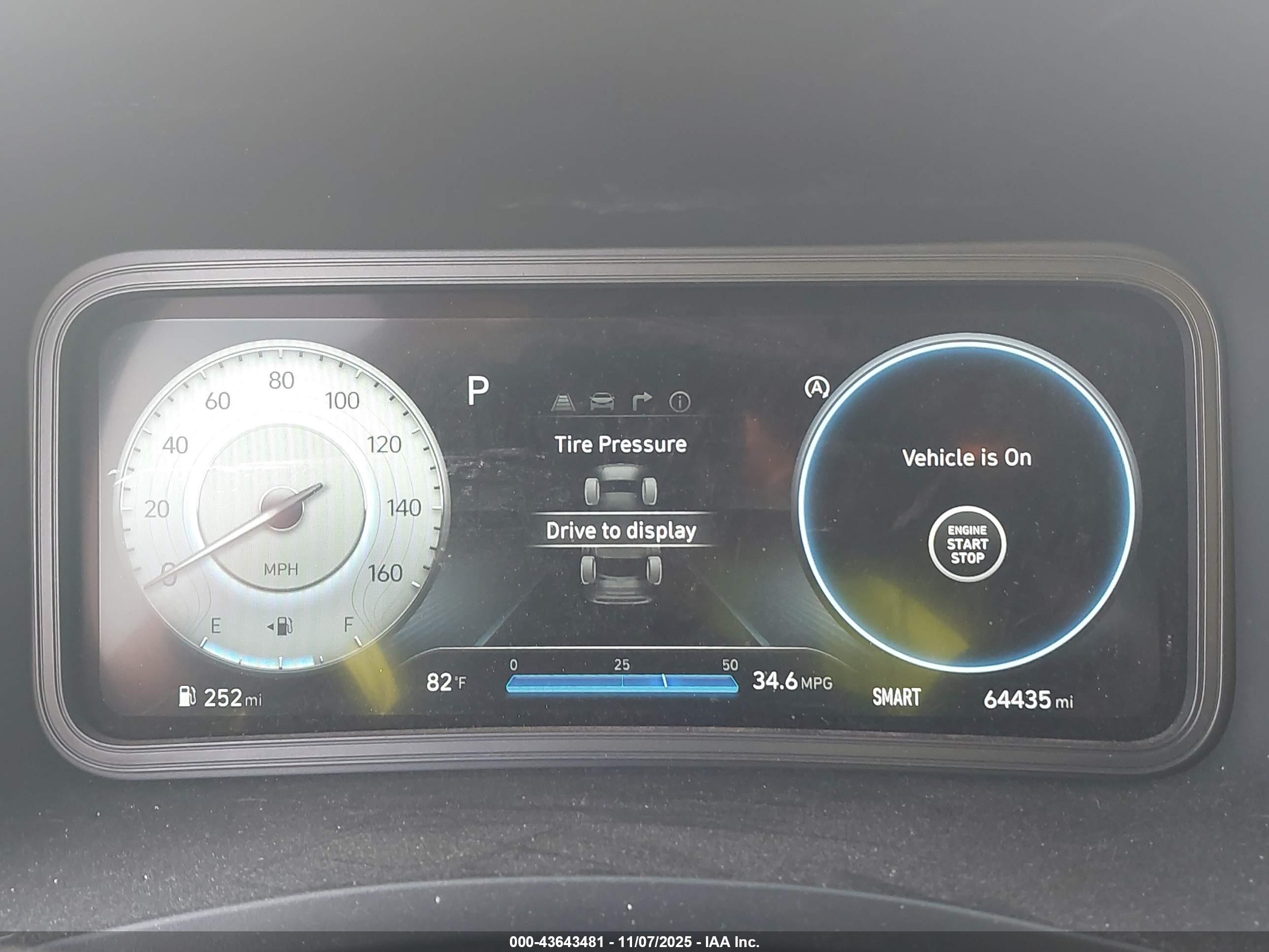 HYUNDAI KONA image 7