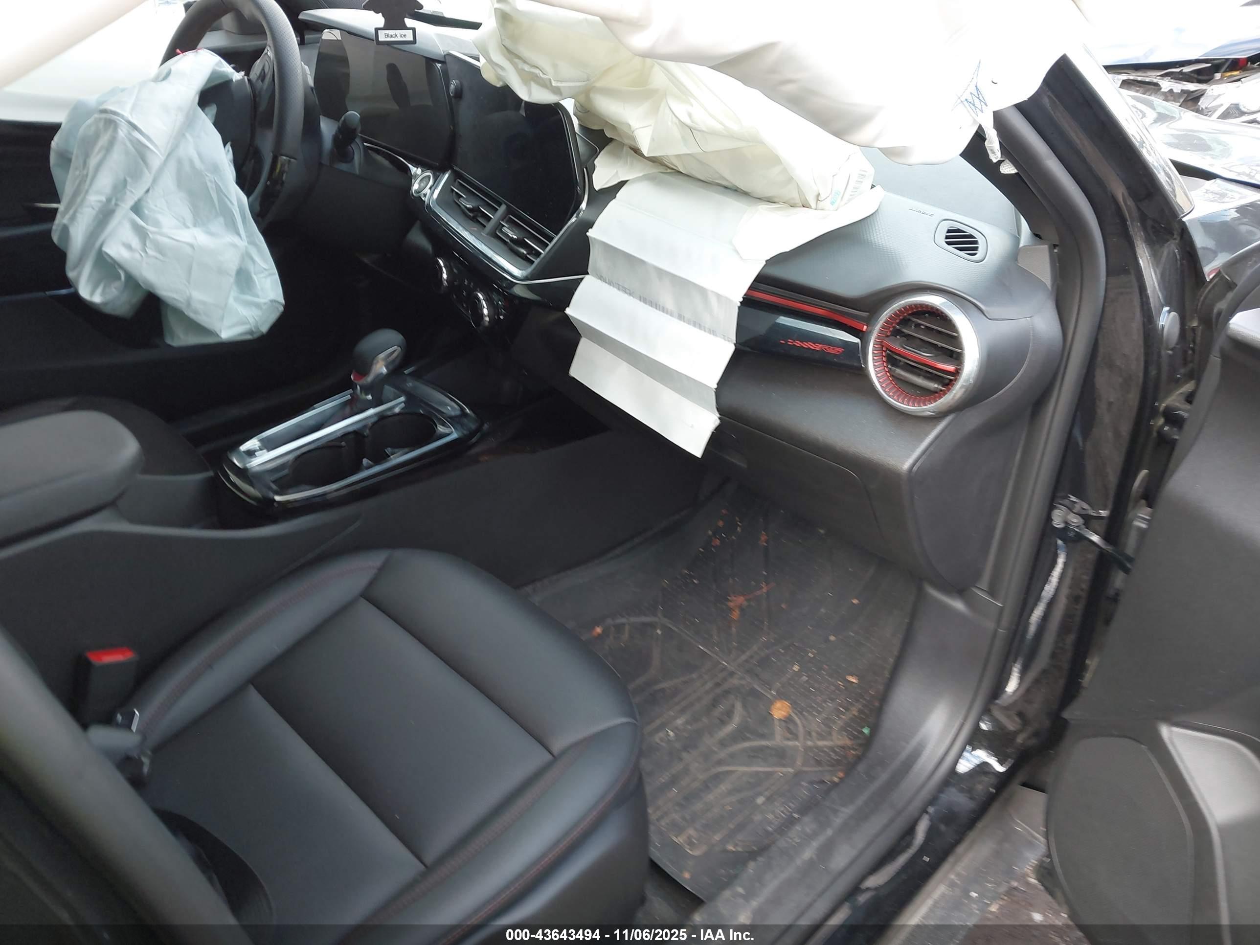 CHEVROLET TRAX image 5