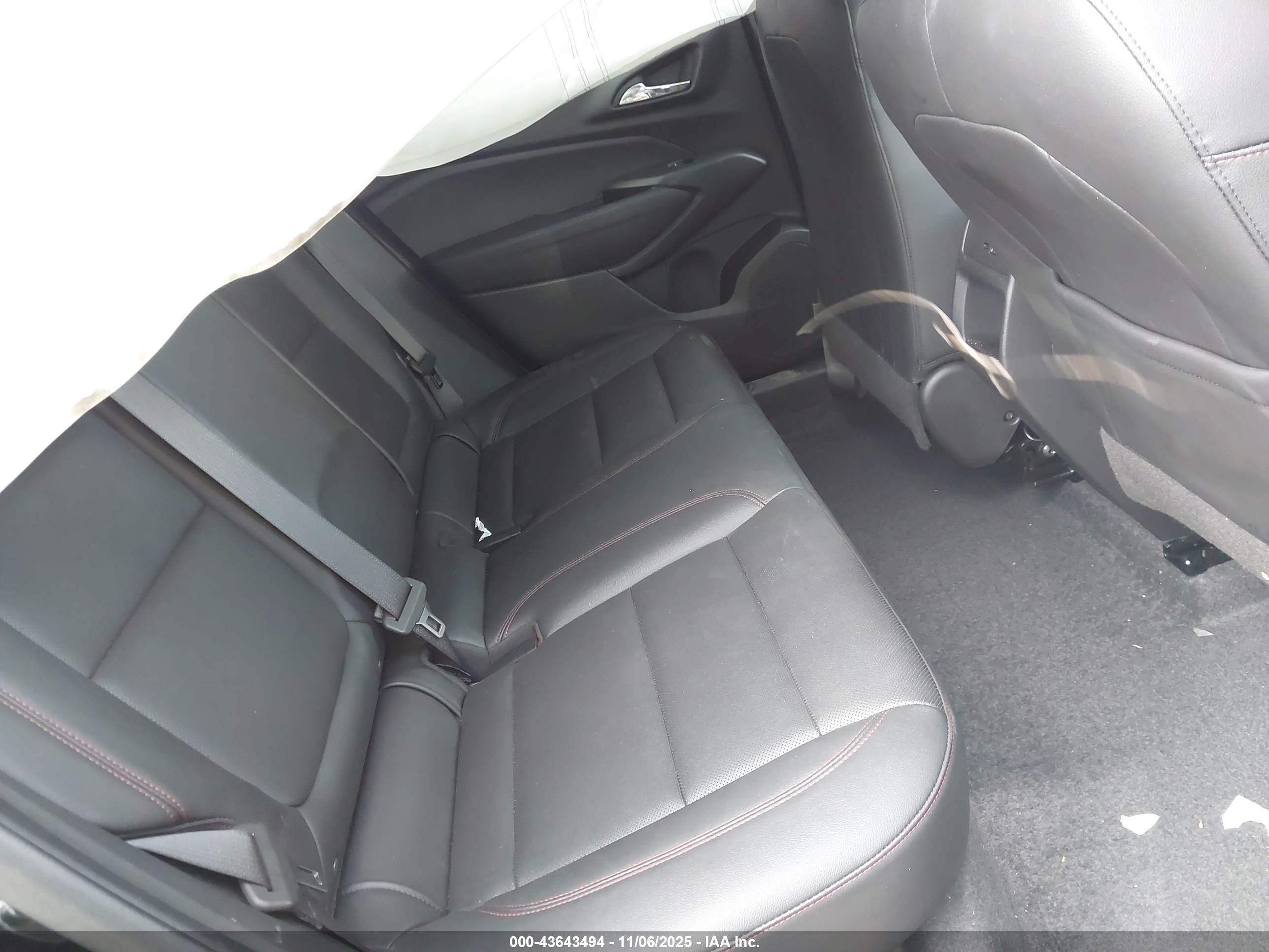 CHEVROLET TRAX image 8