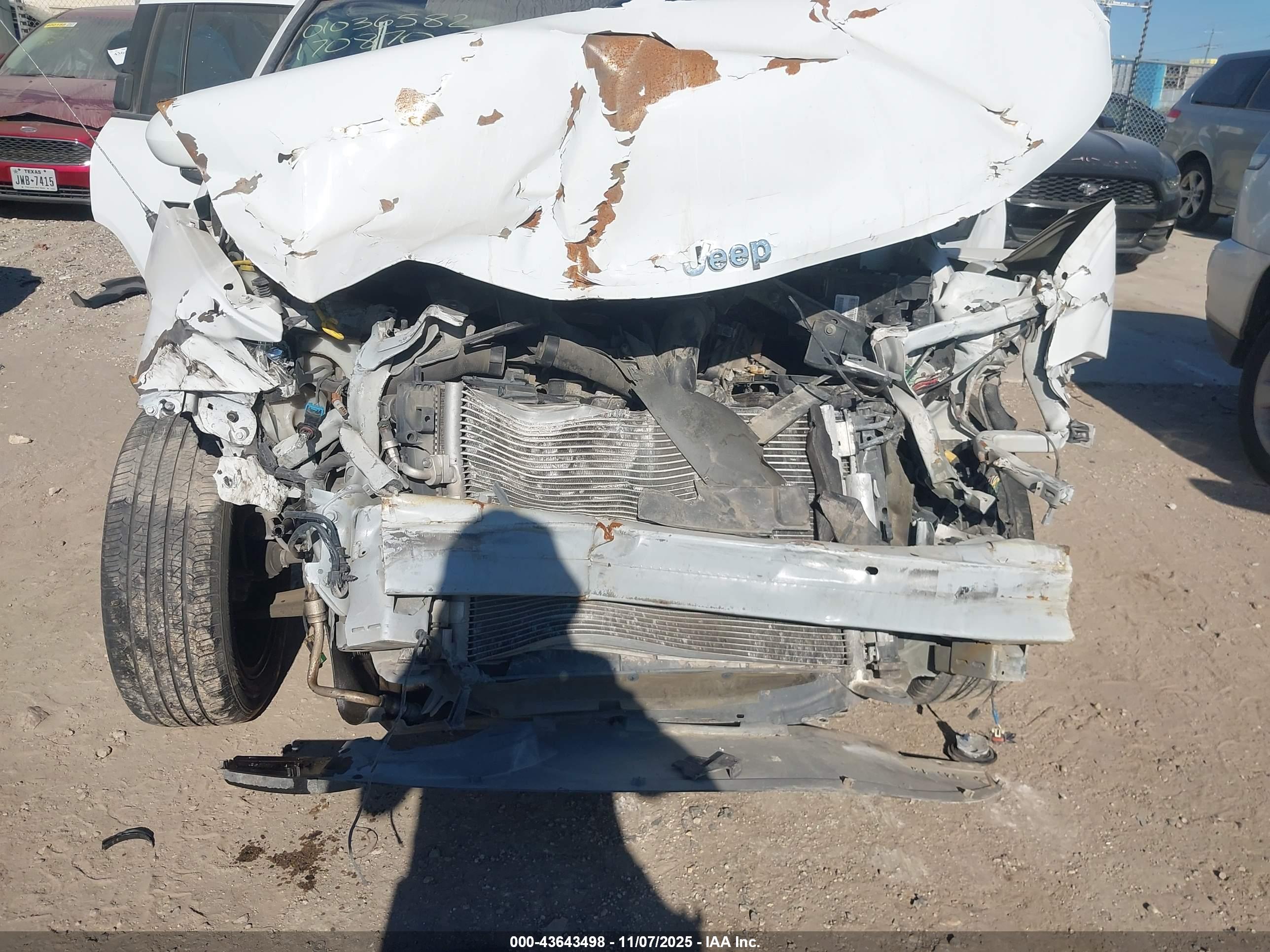 JEEP COMPASS image 6