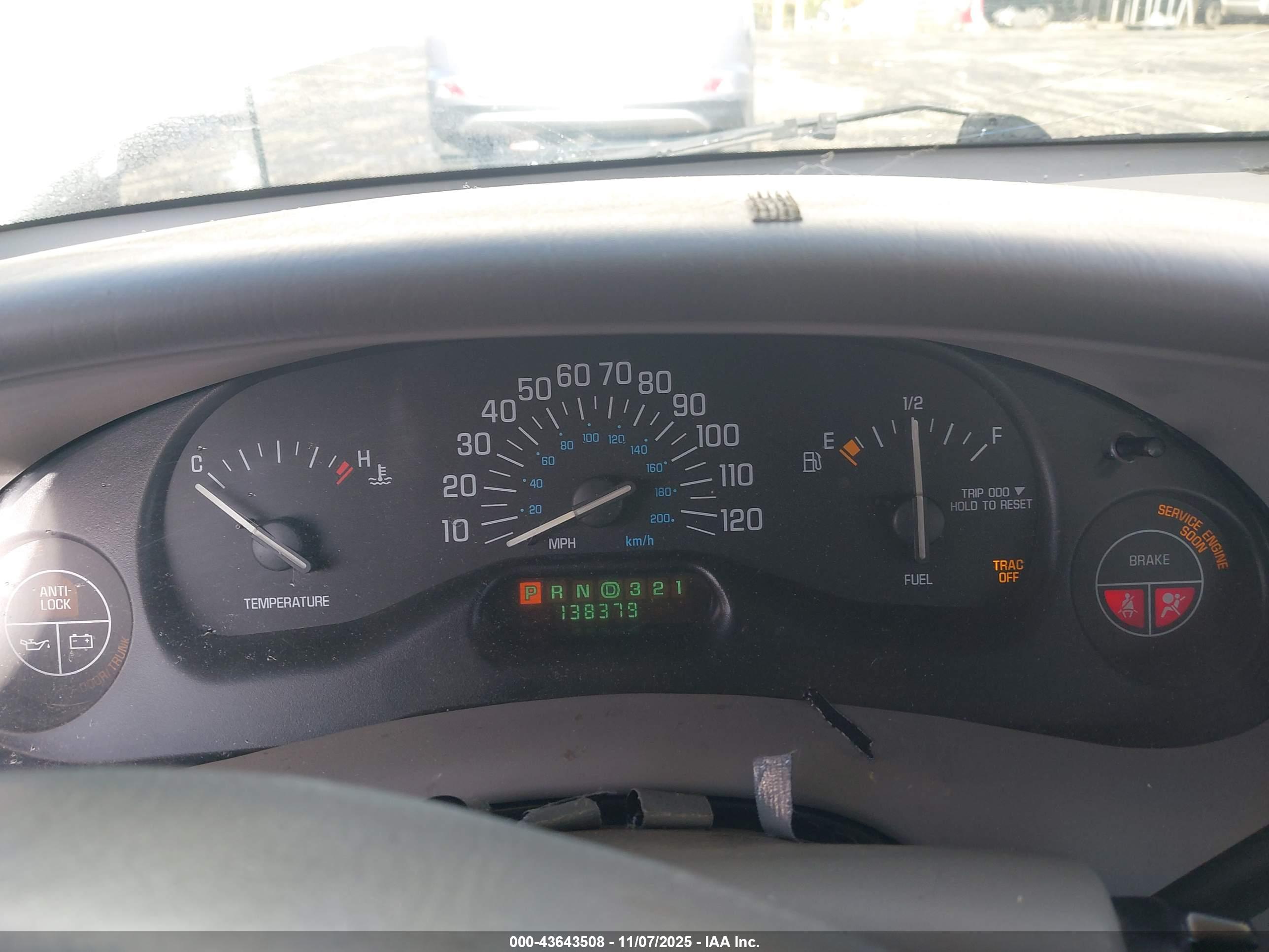 BUICK CENTURY image 7