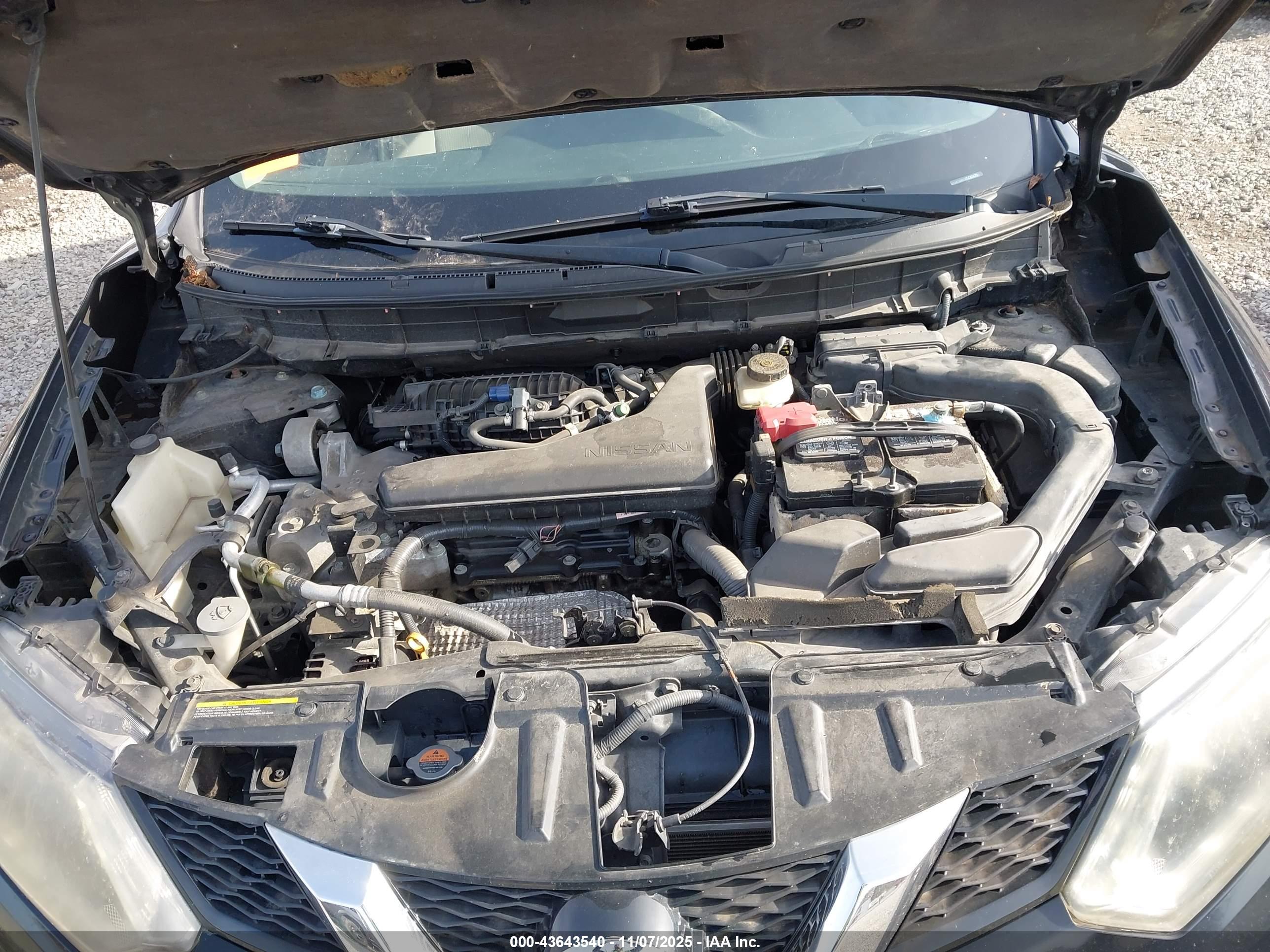 NISSAN ROGUE image 10