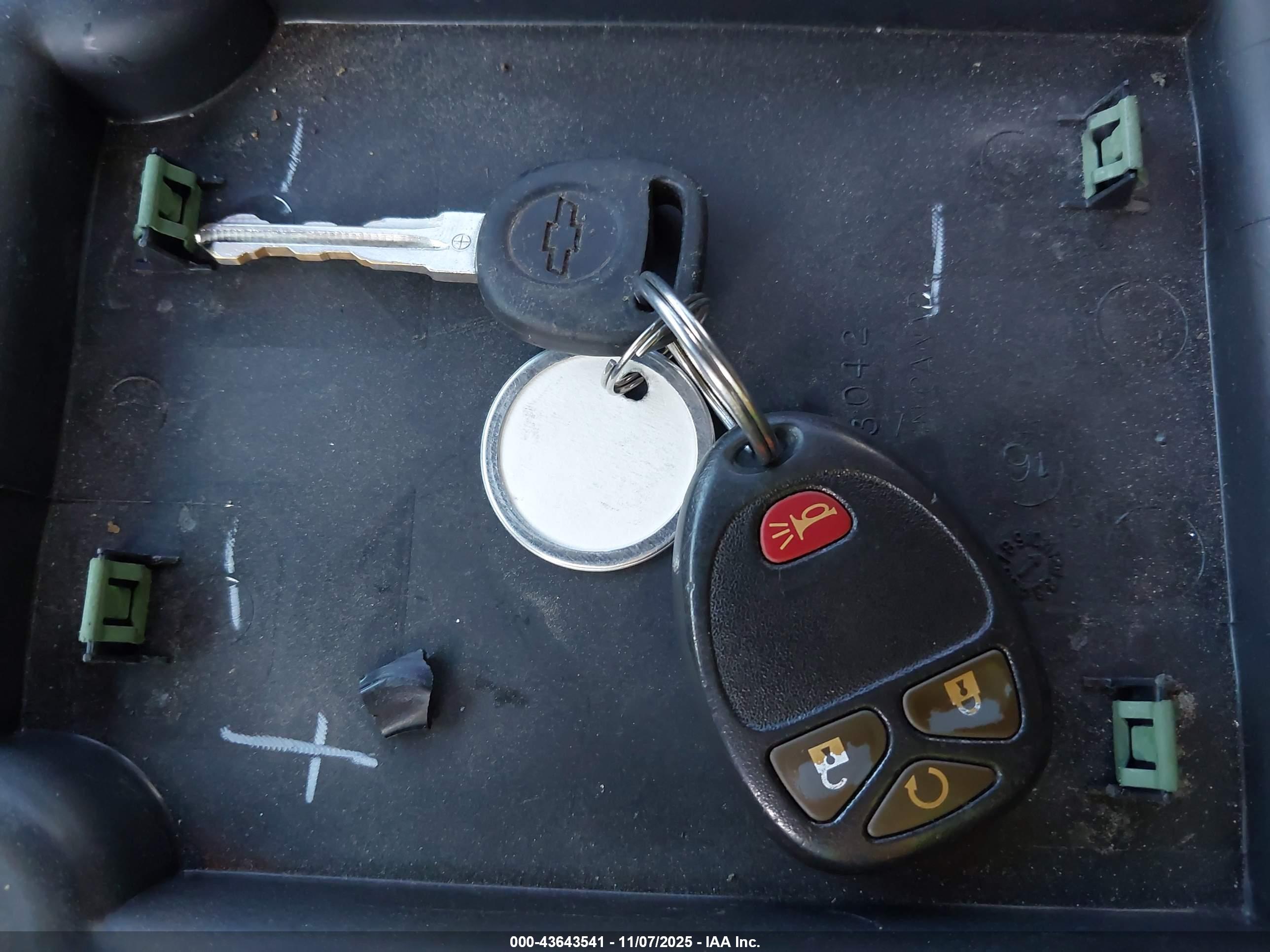 CHEVROLET TRAVERSE image 11