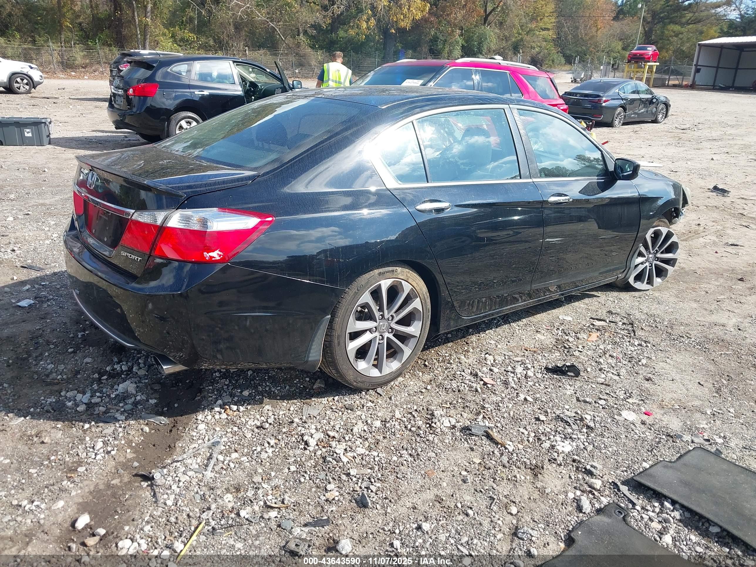 HONDA ACCORD image 4