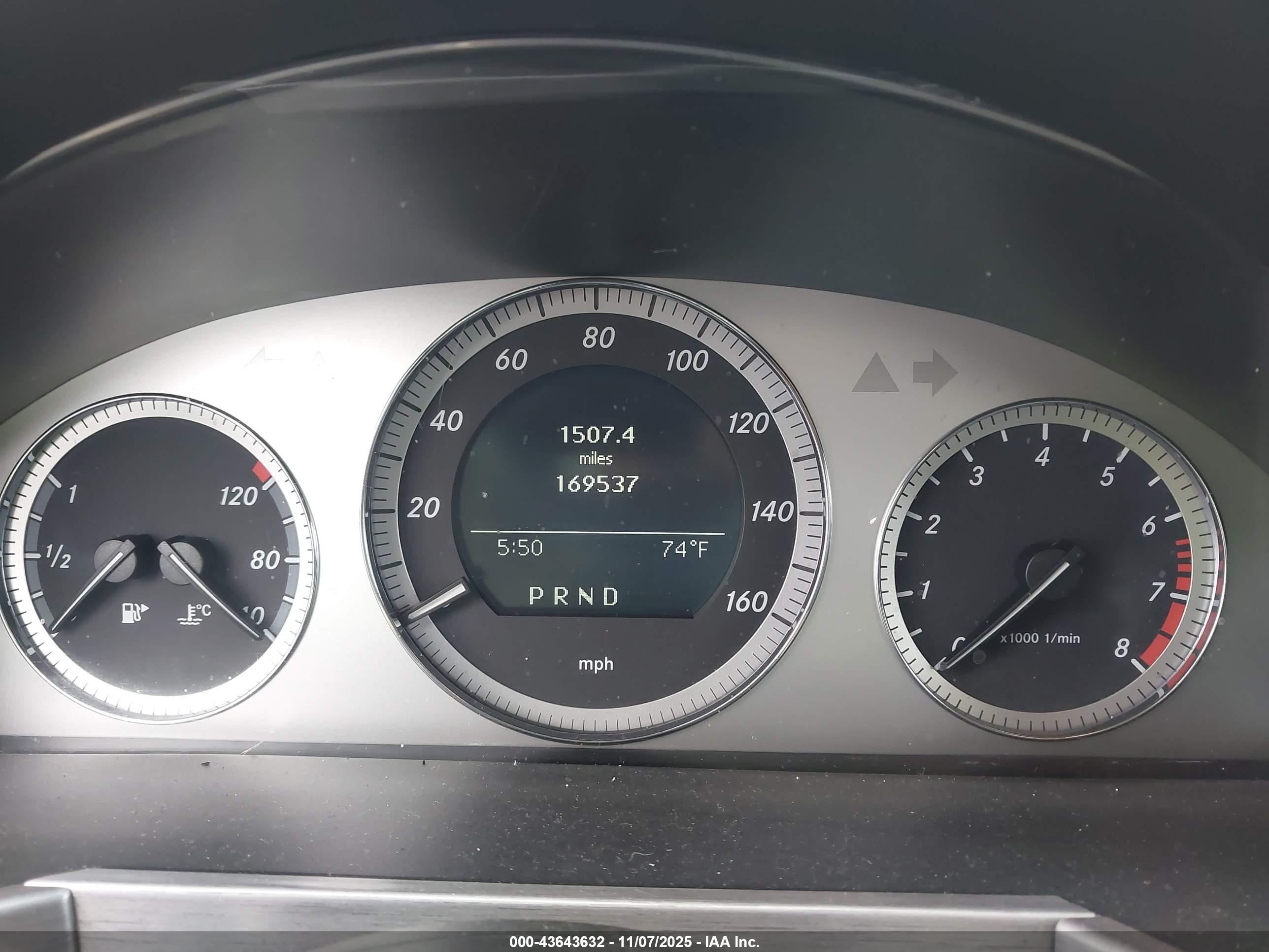 MERCEDES-BENZ GLK image 7