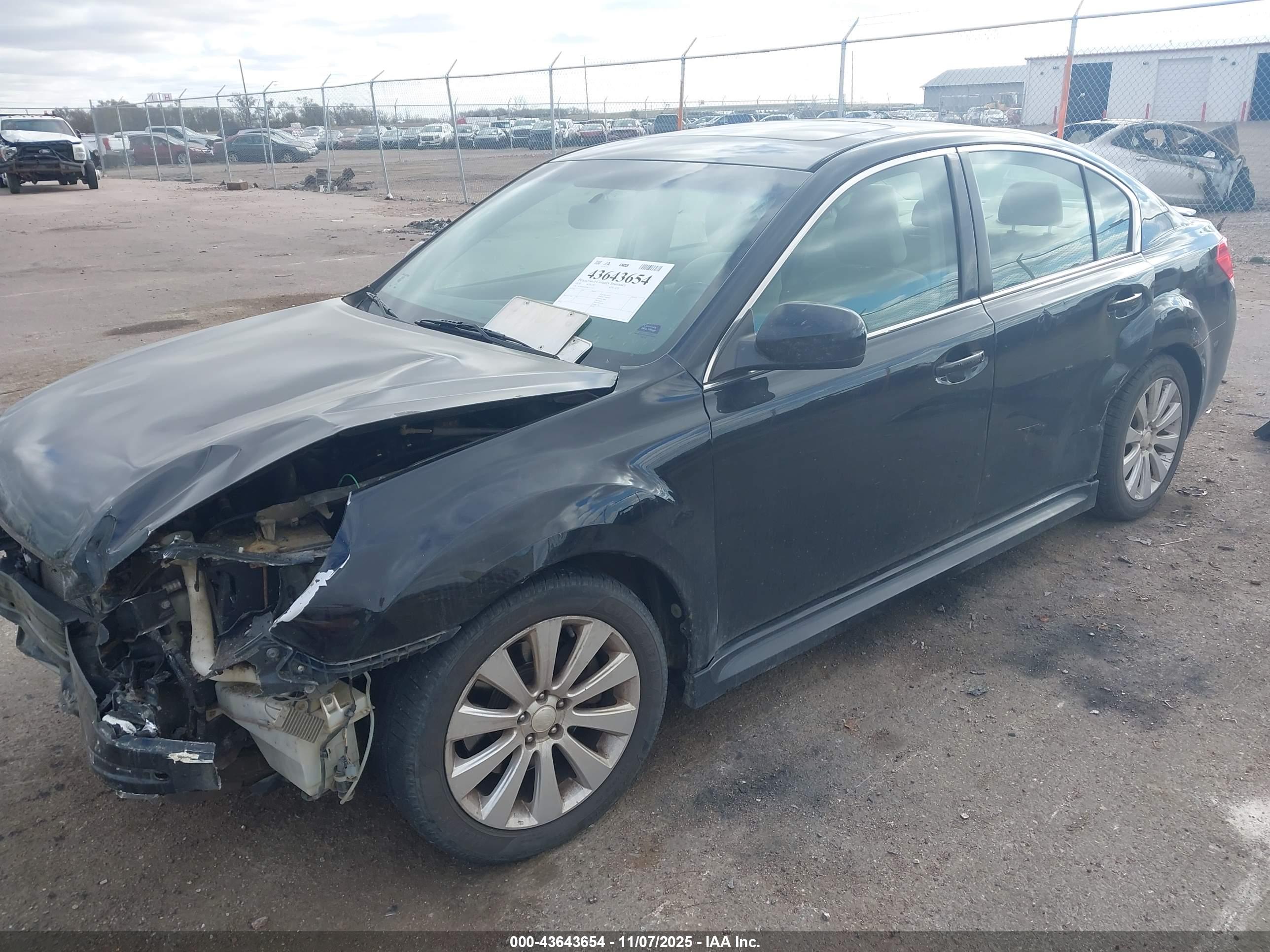 SUBARU LEGACY image 2