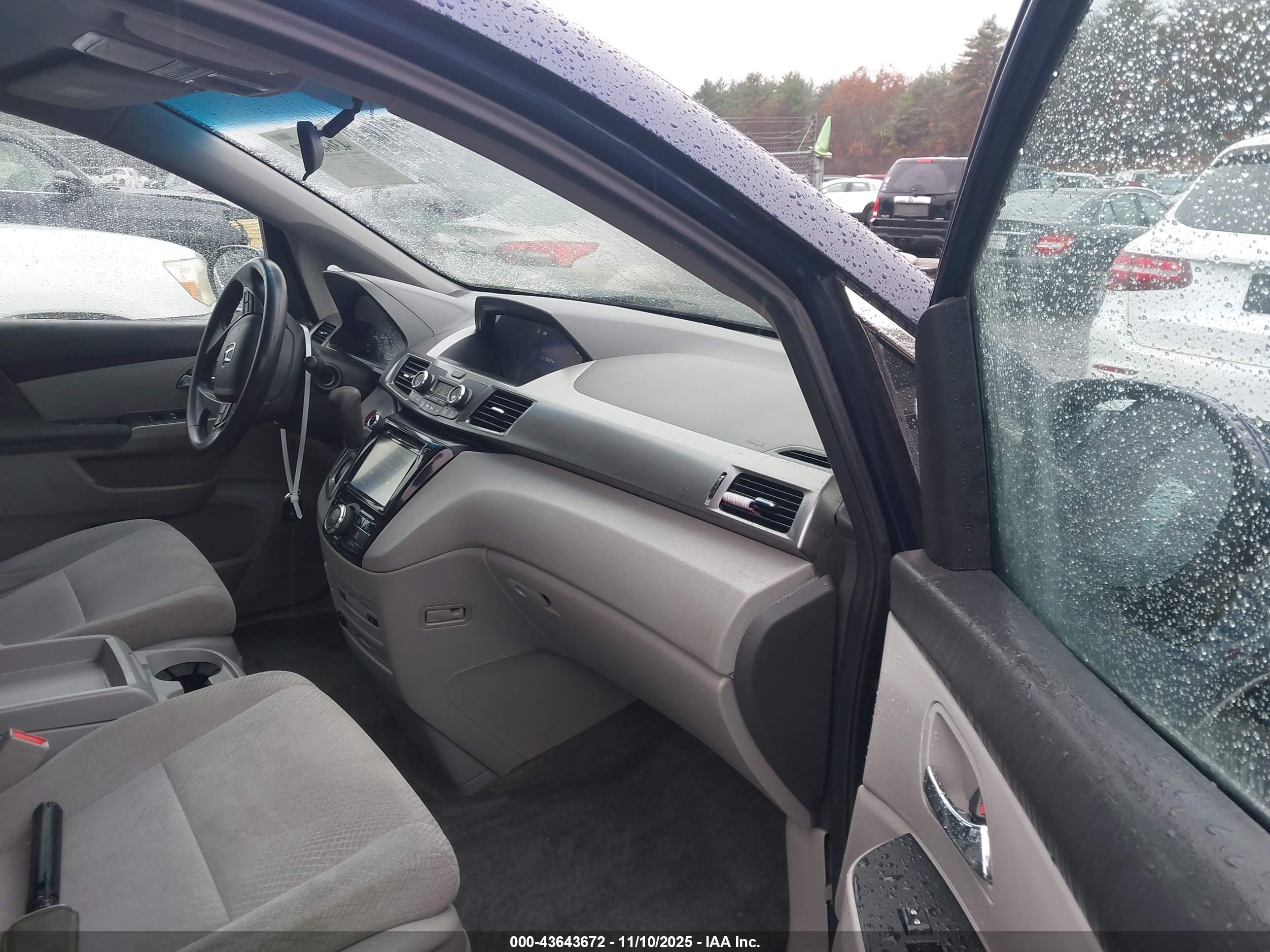 HONDA ODYSSEY image 5