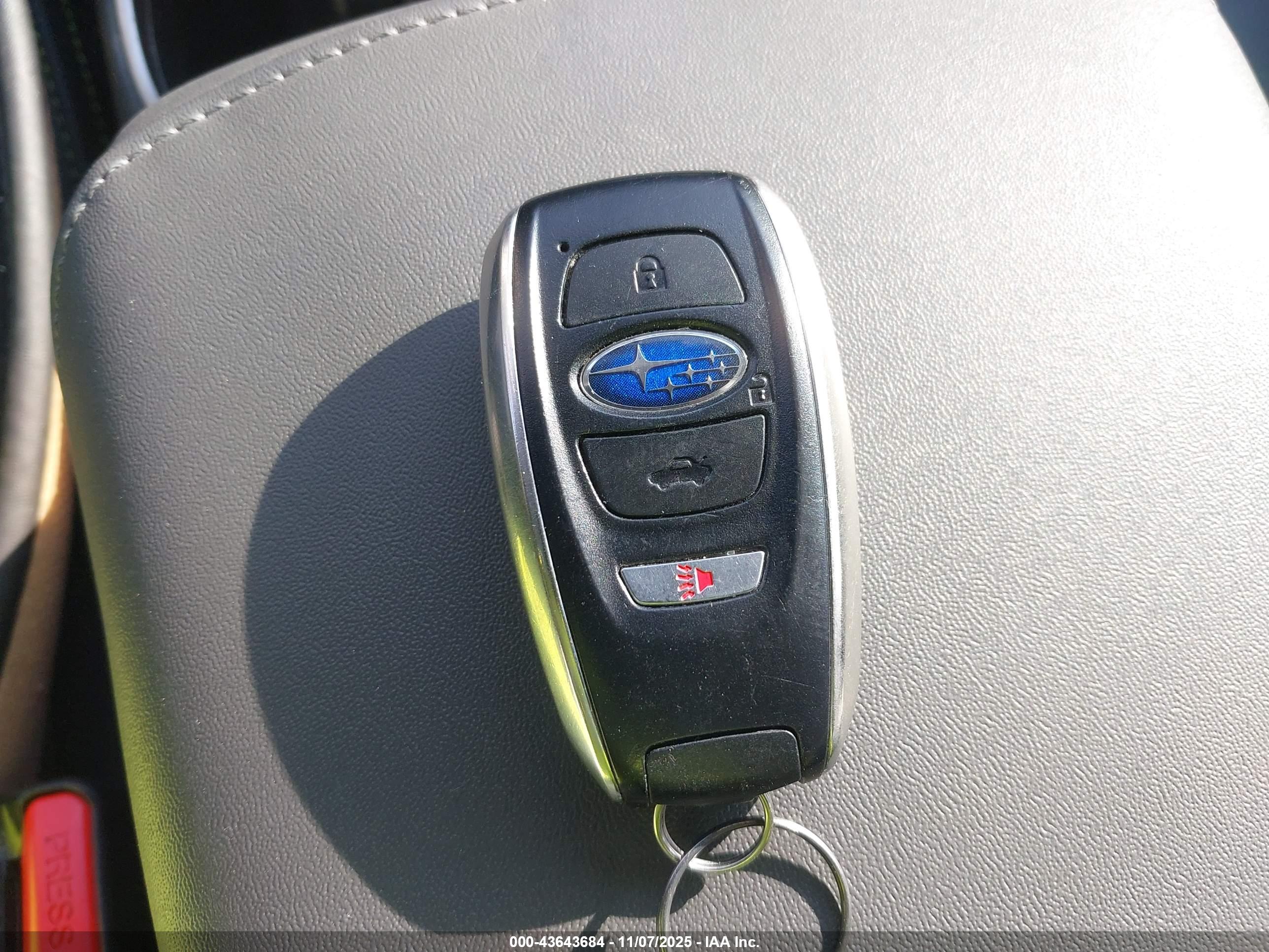 SUBARU OUTBACK image 11