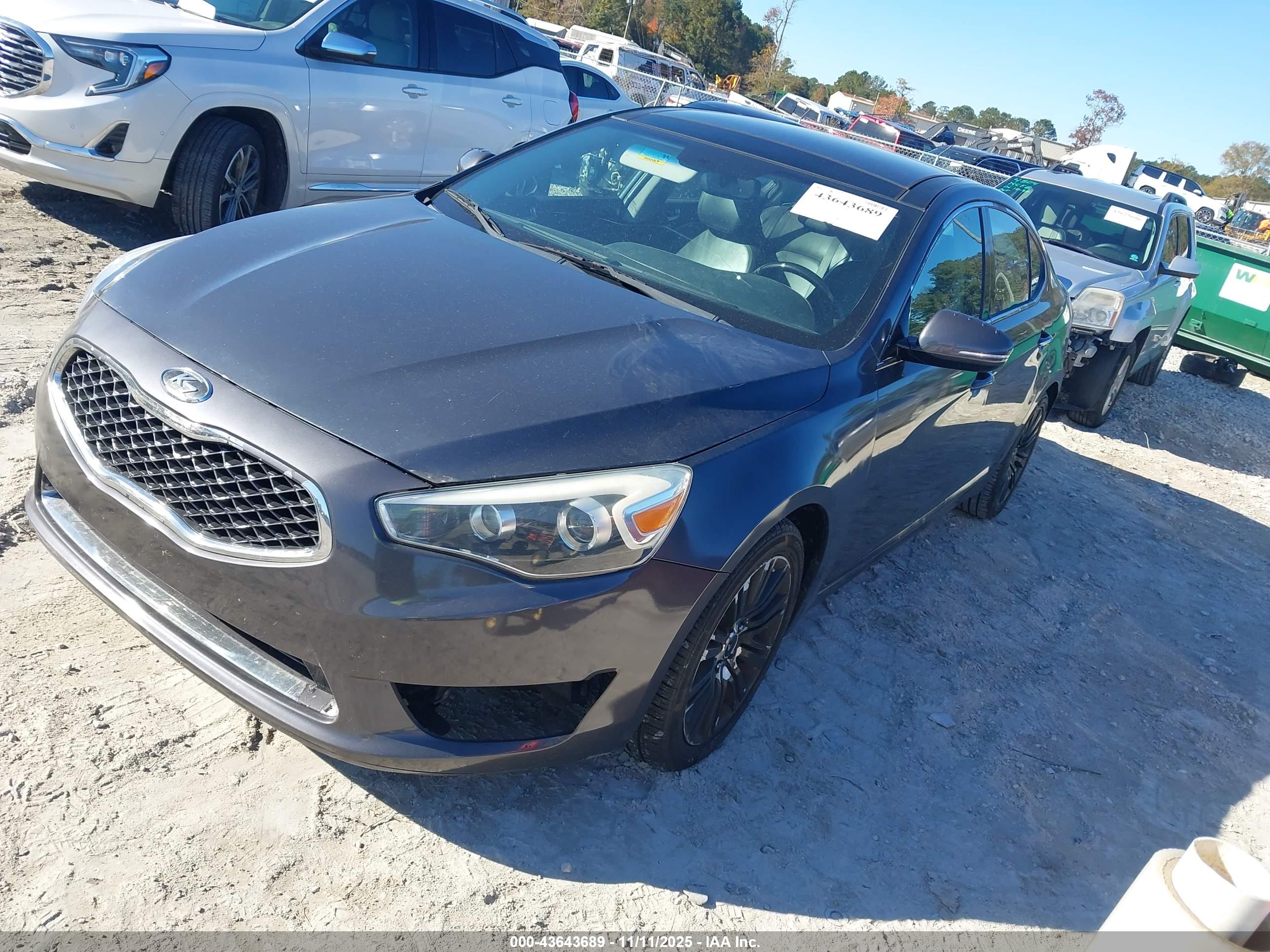 KIA CADENZA image 2