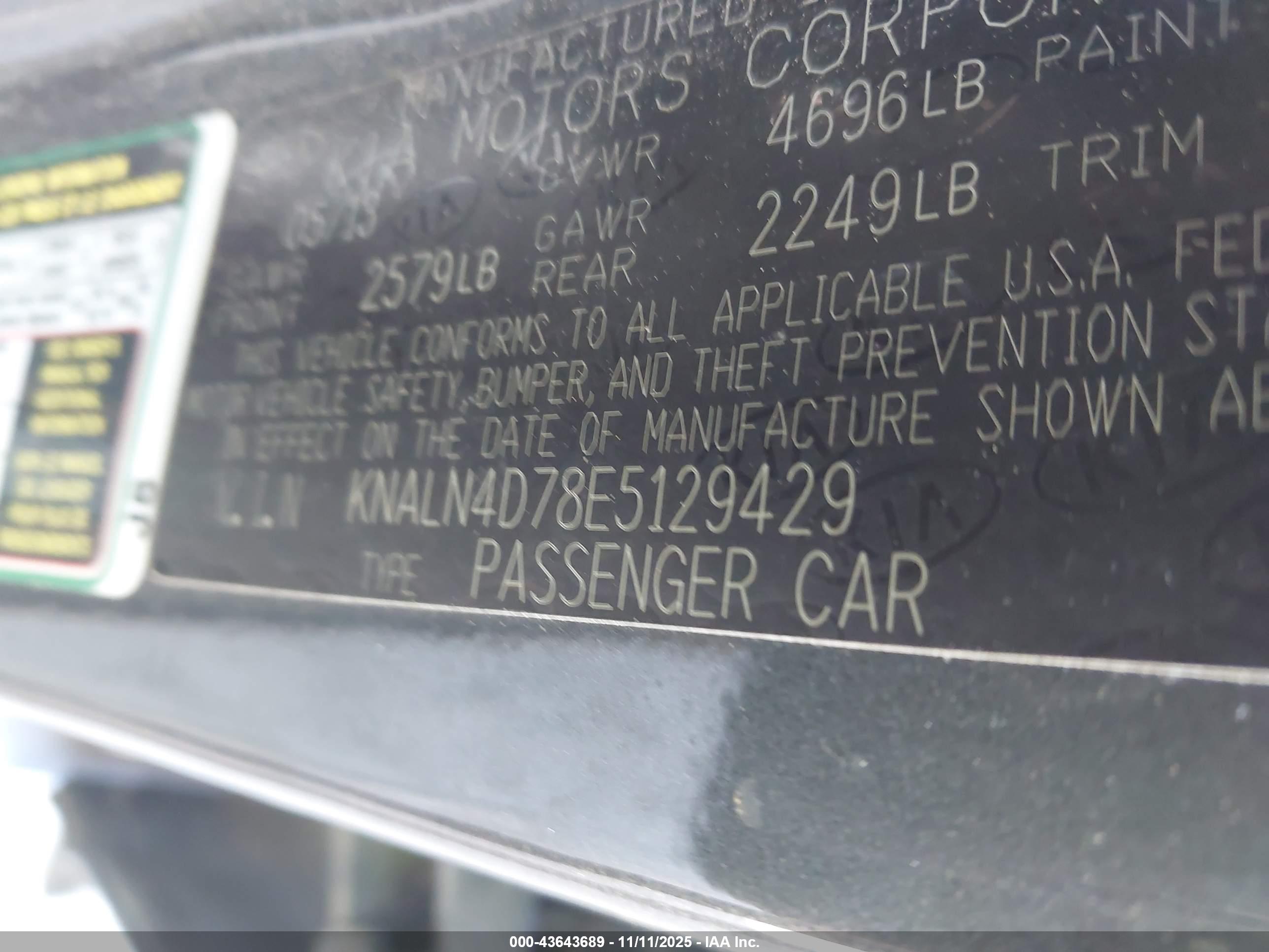 KIA CADENZA image 9