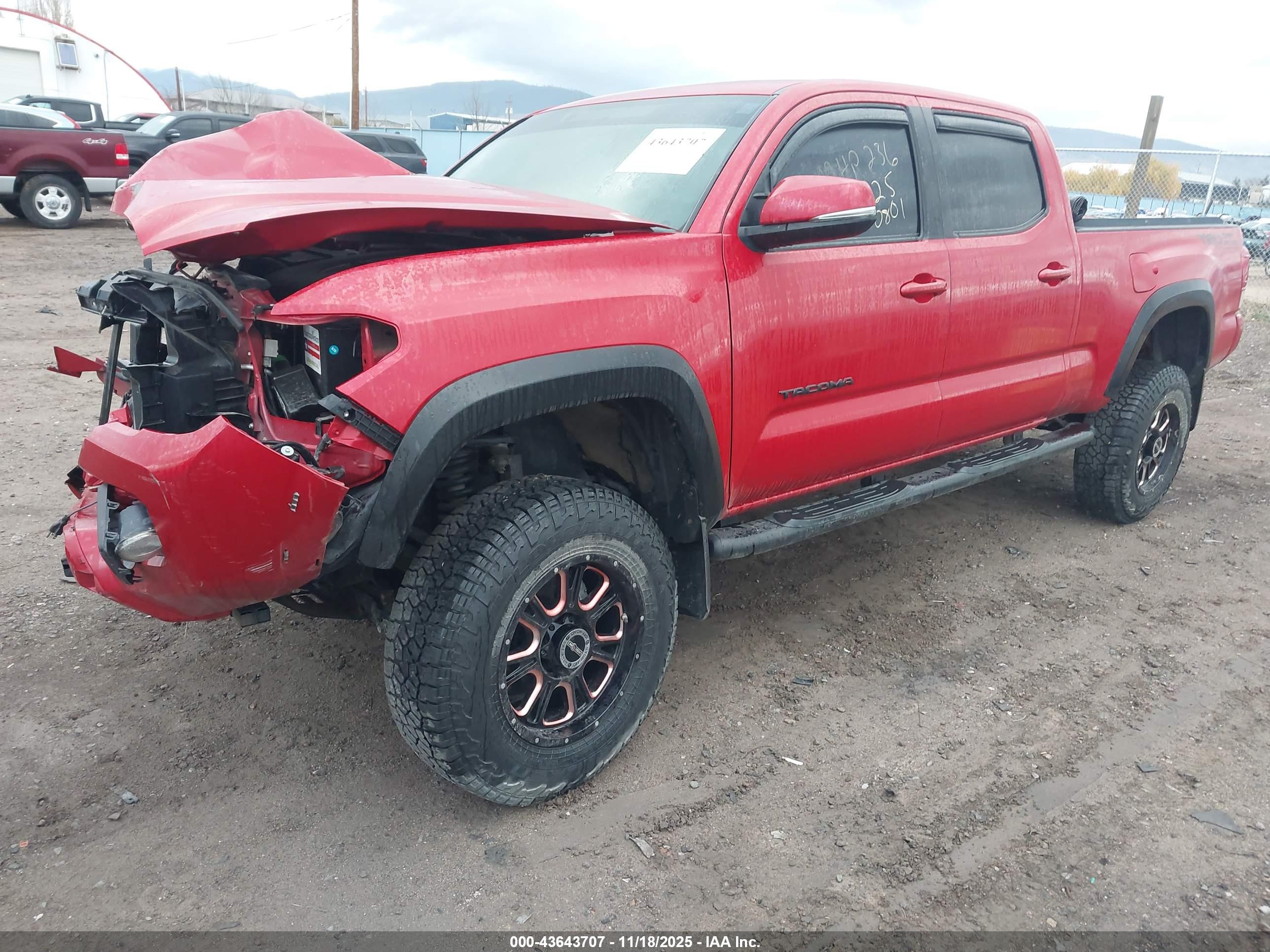 TOYOTA TACOMA image 2