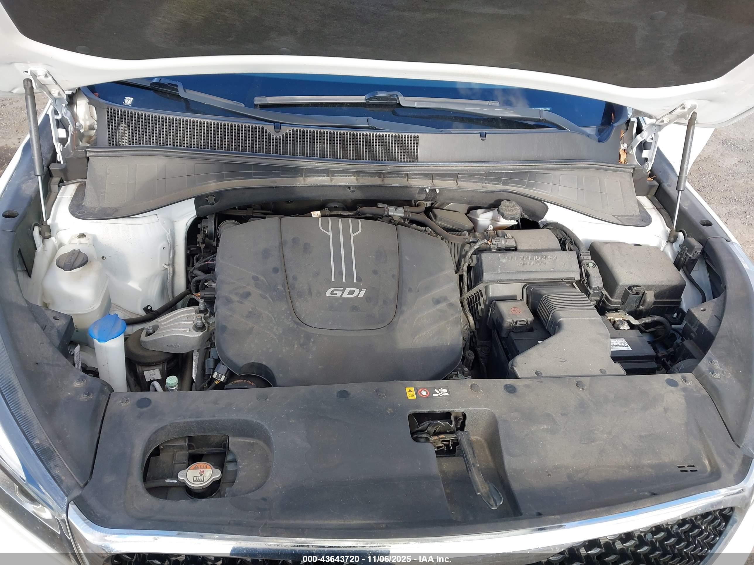 KIA SORENTO image 10