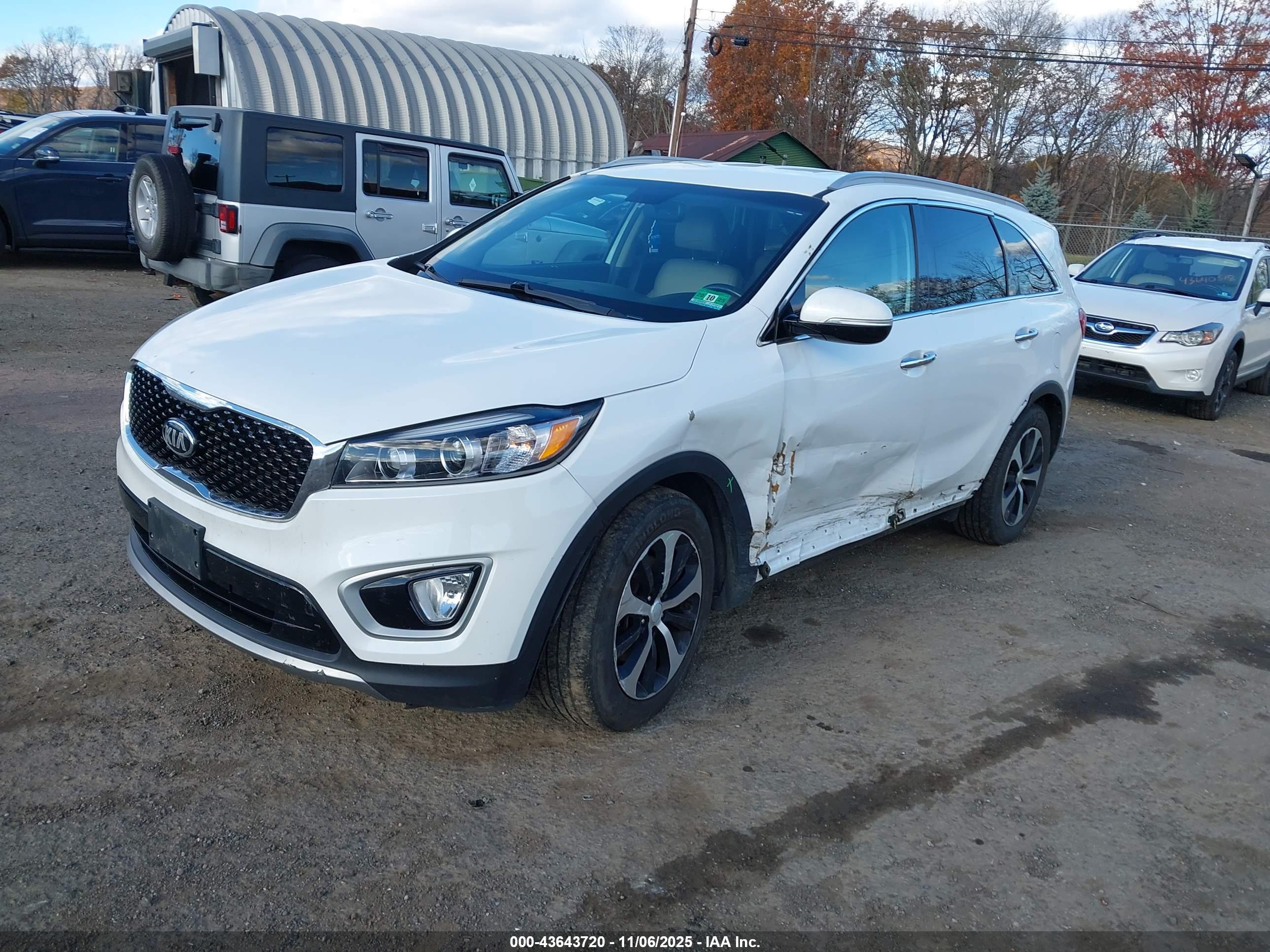 KIA SORENTO image 2