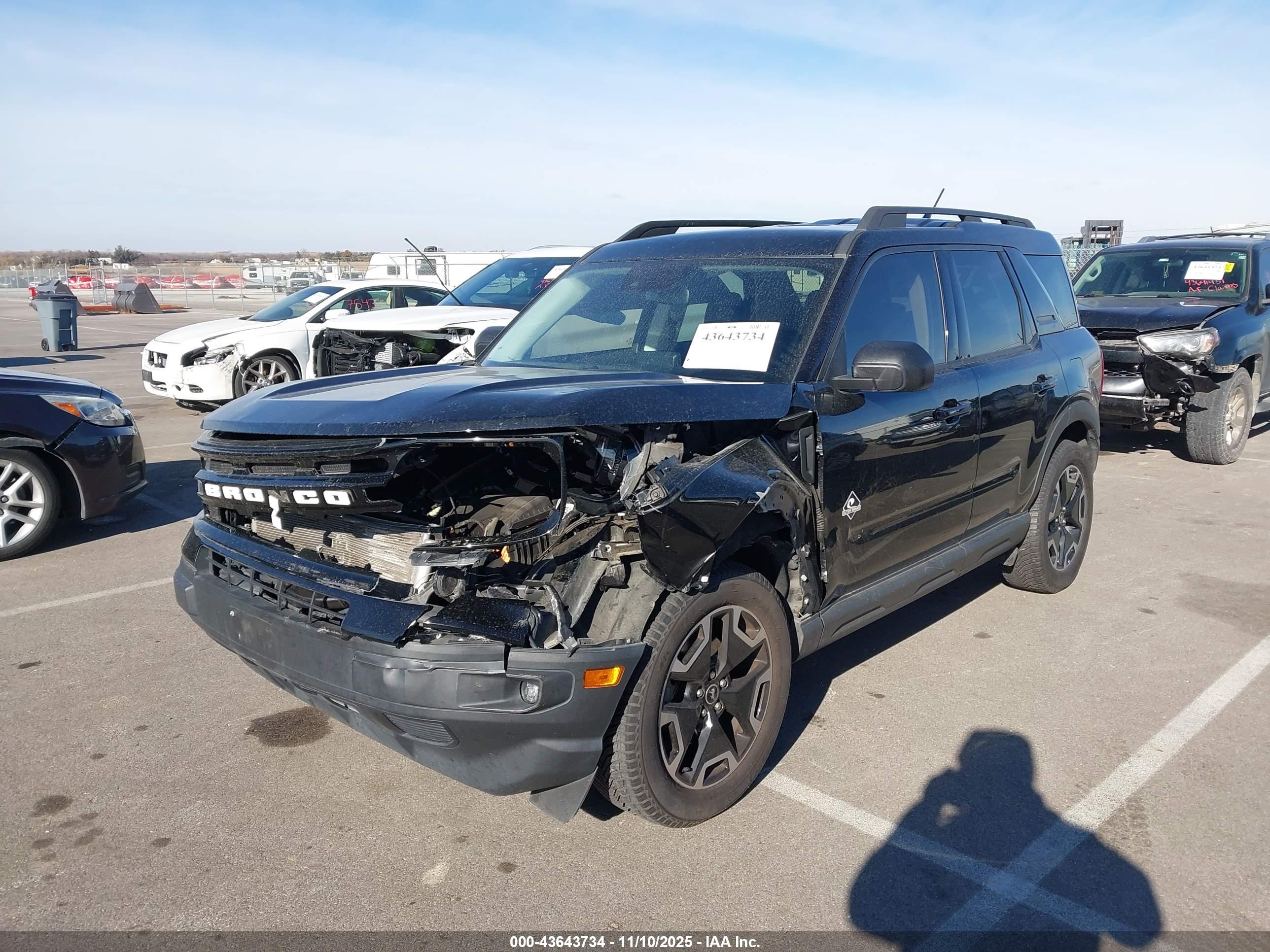 FORD BRONCO image 2