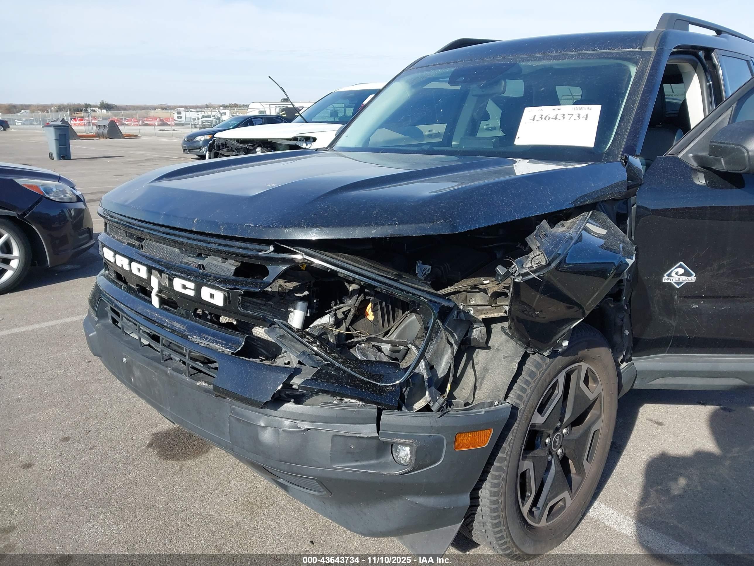 FORD BRONCO image 6