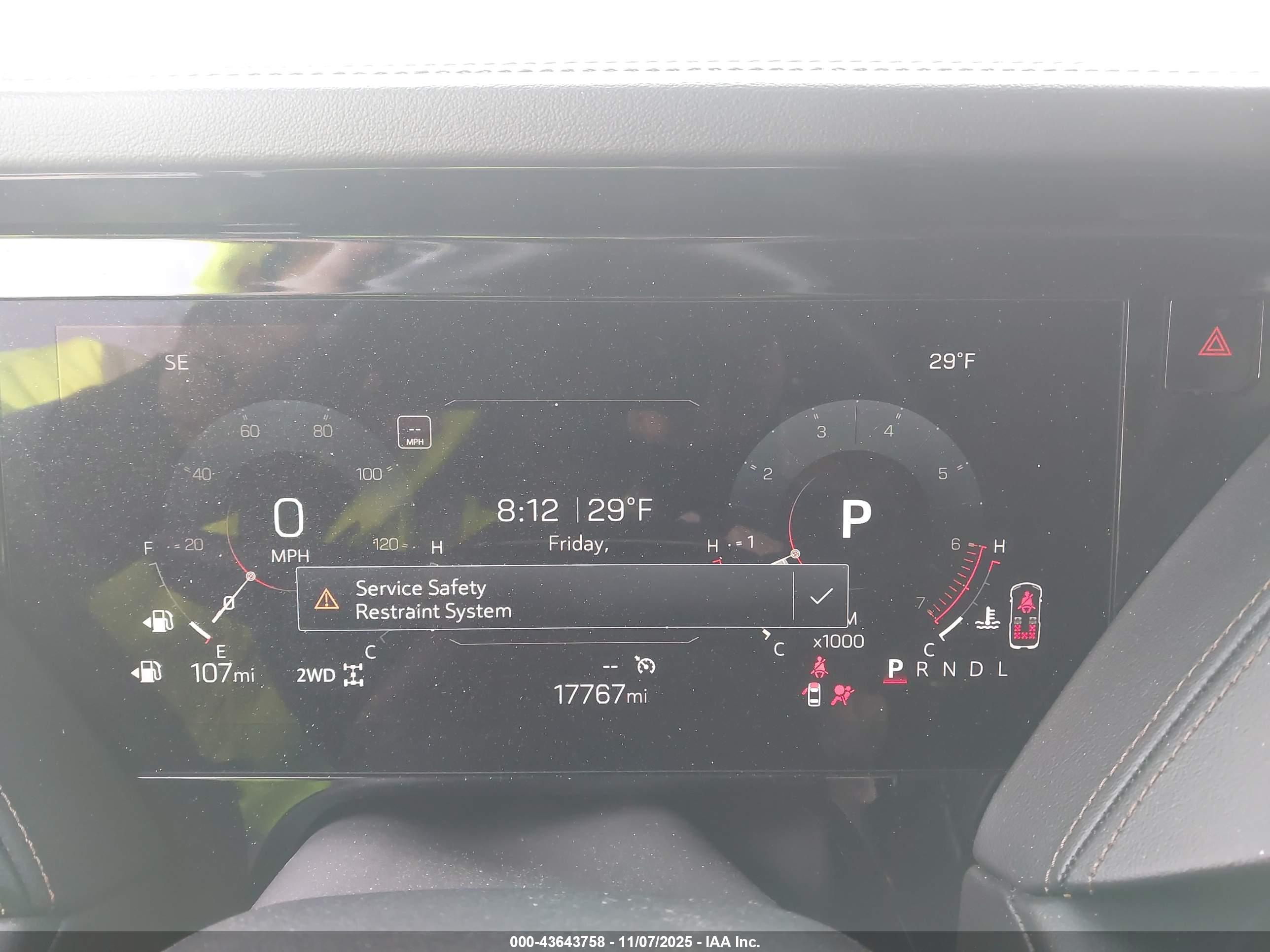 GMC YUKON image 7