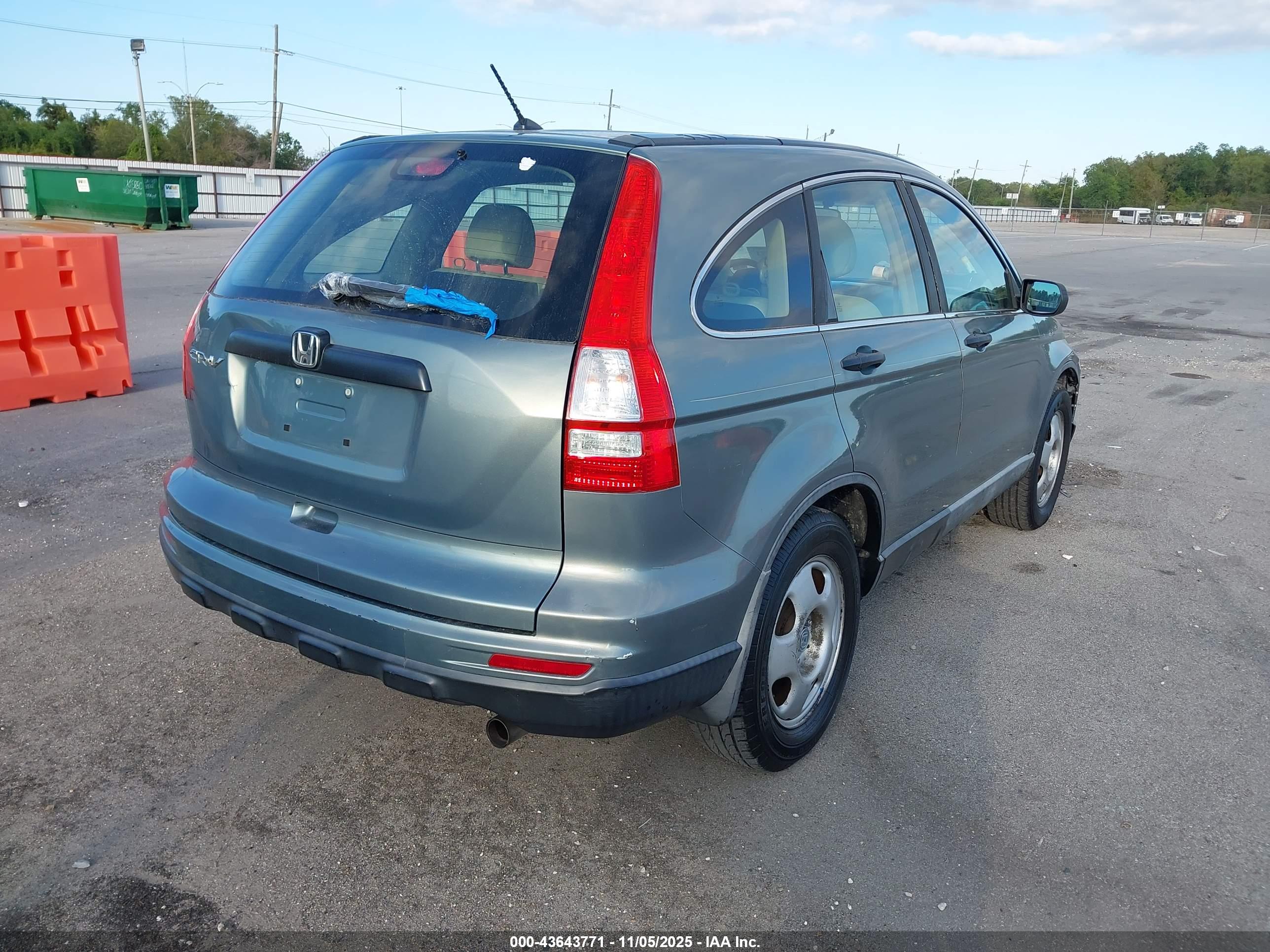 HONDA CR-V image 4