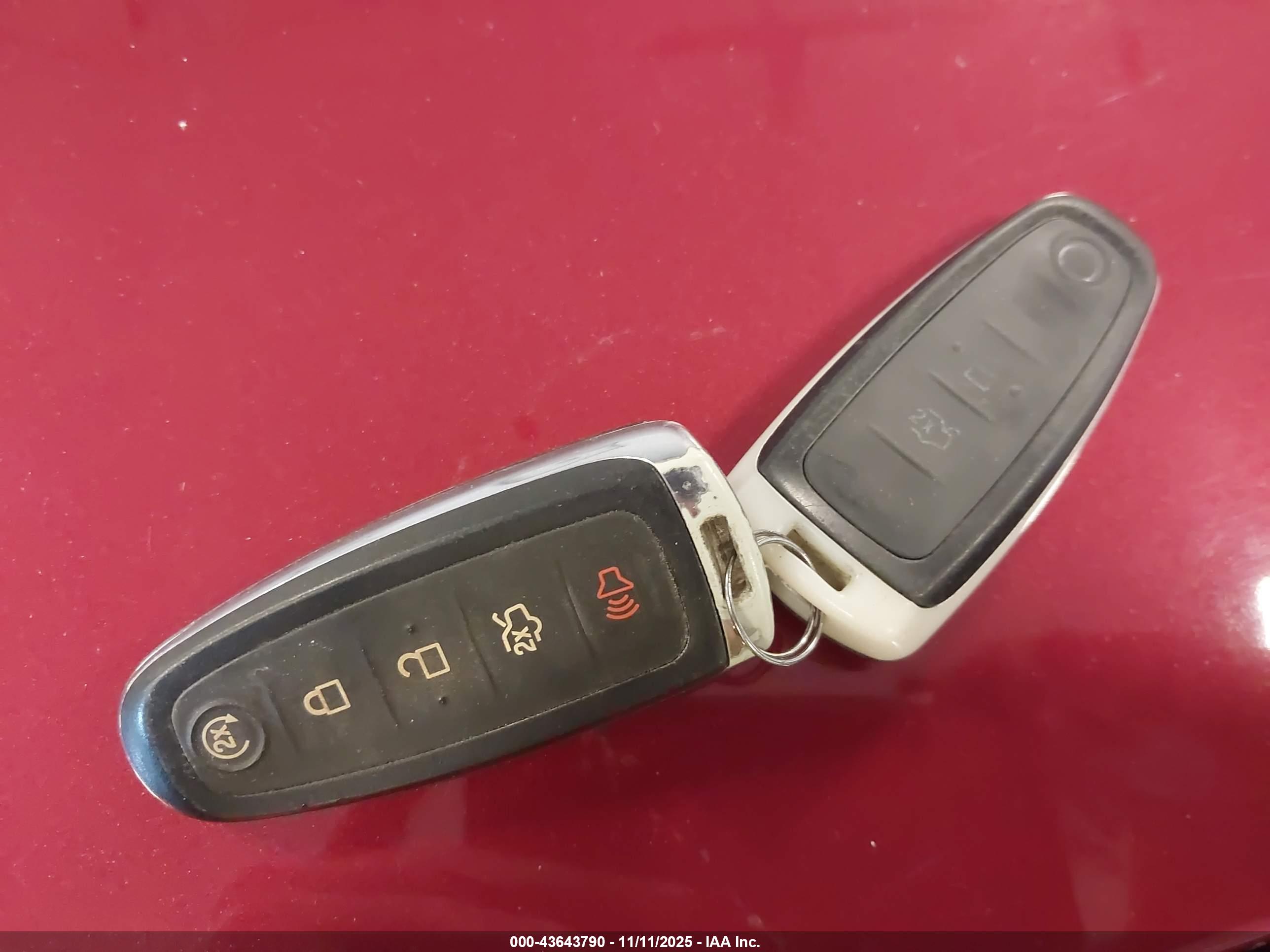 FORD C-MAX image 11