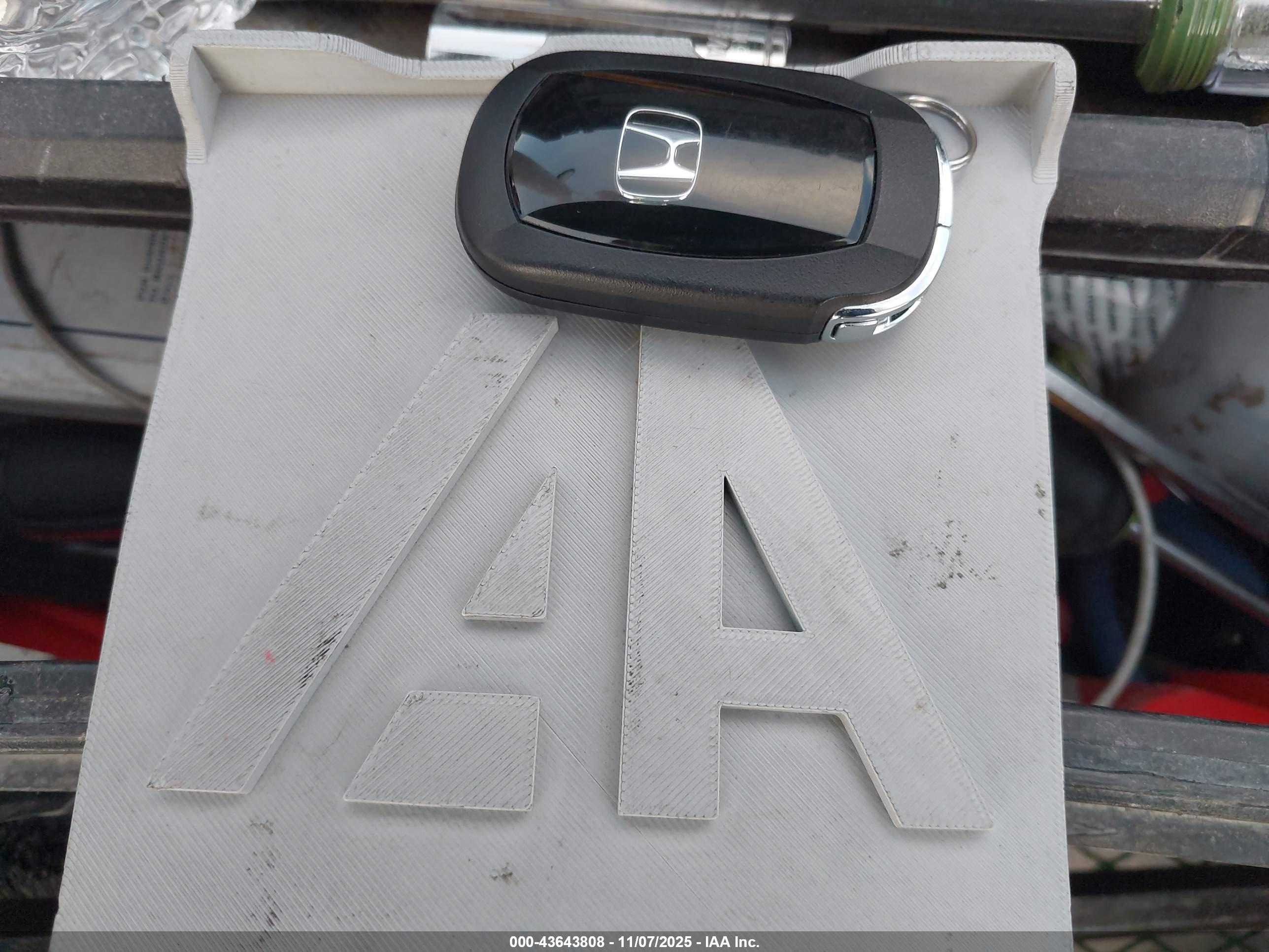 HONDA ACCORD image 11