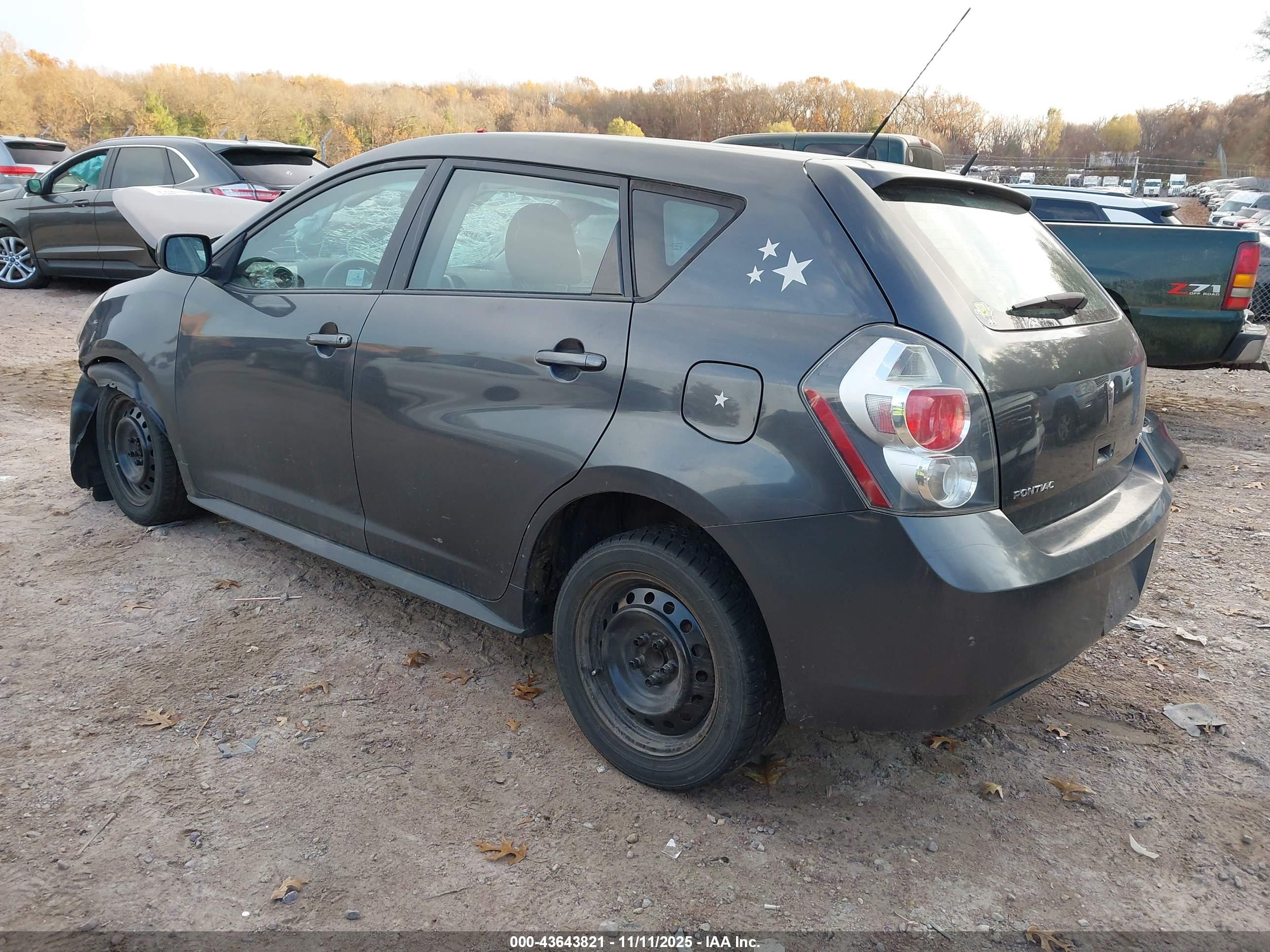 PONTIAC VIBE image 3
