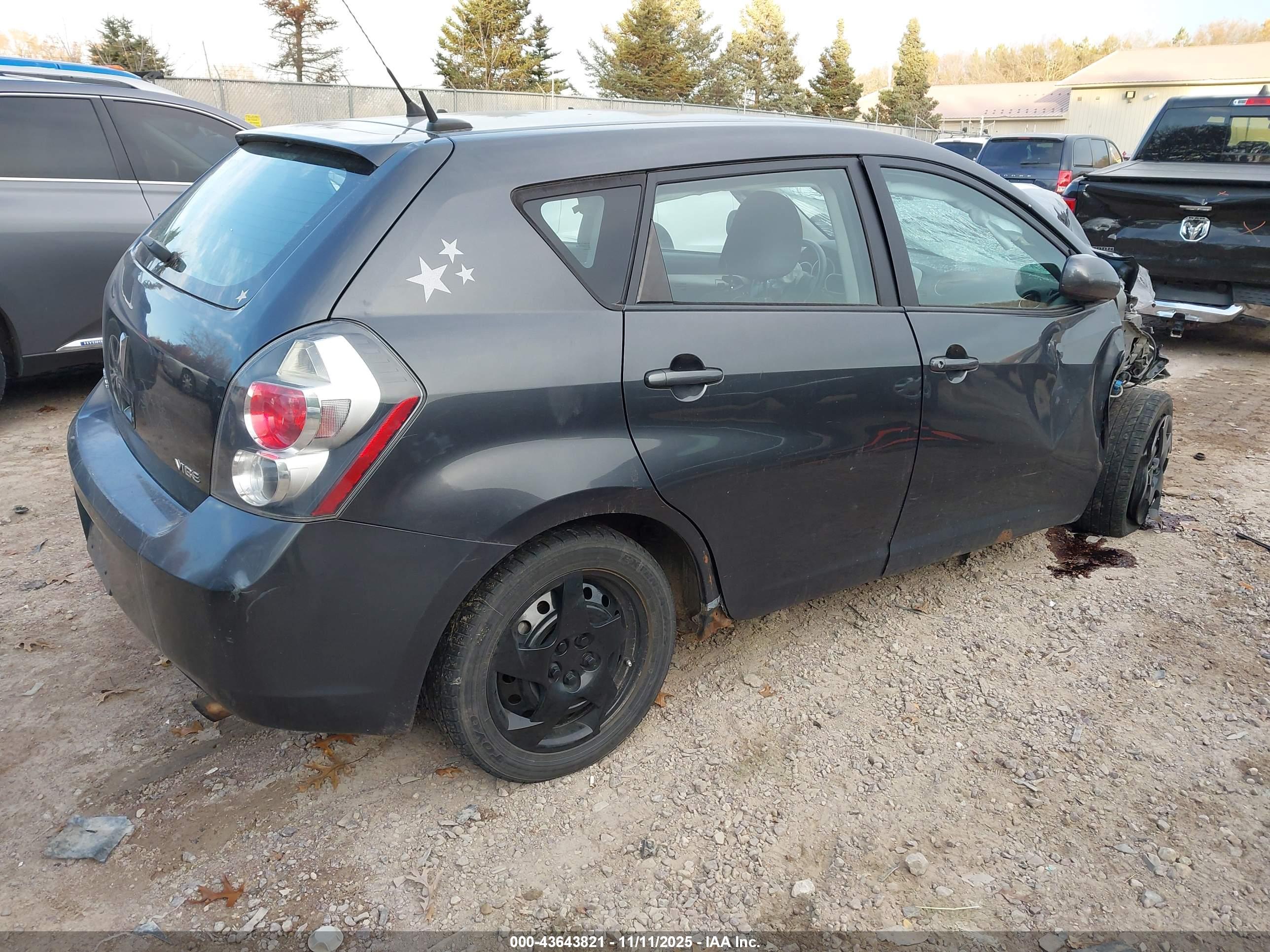 PONTIAC VIBE image 4