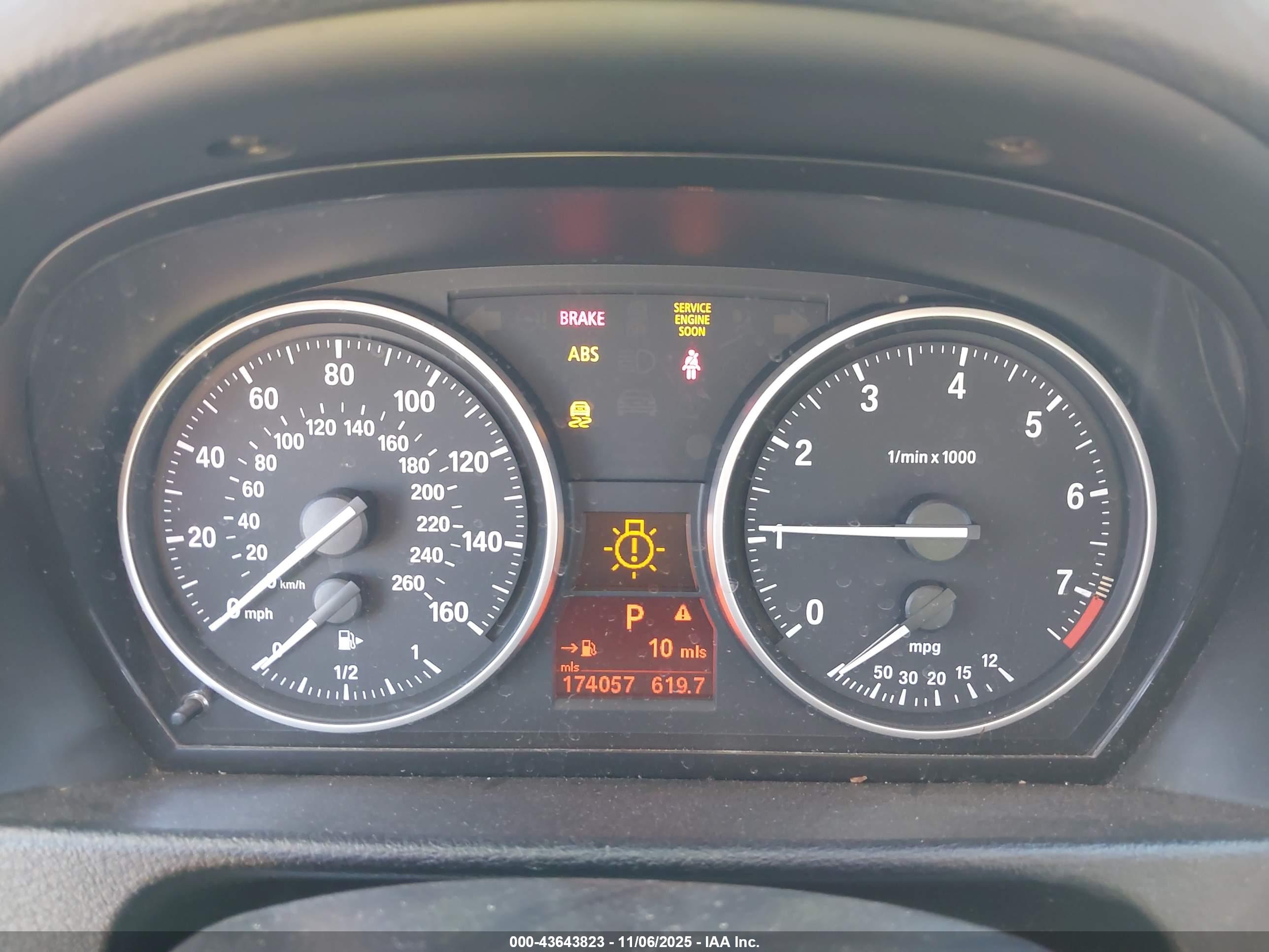 BMW X1 image 7