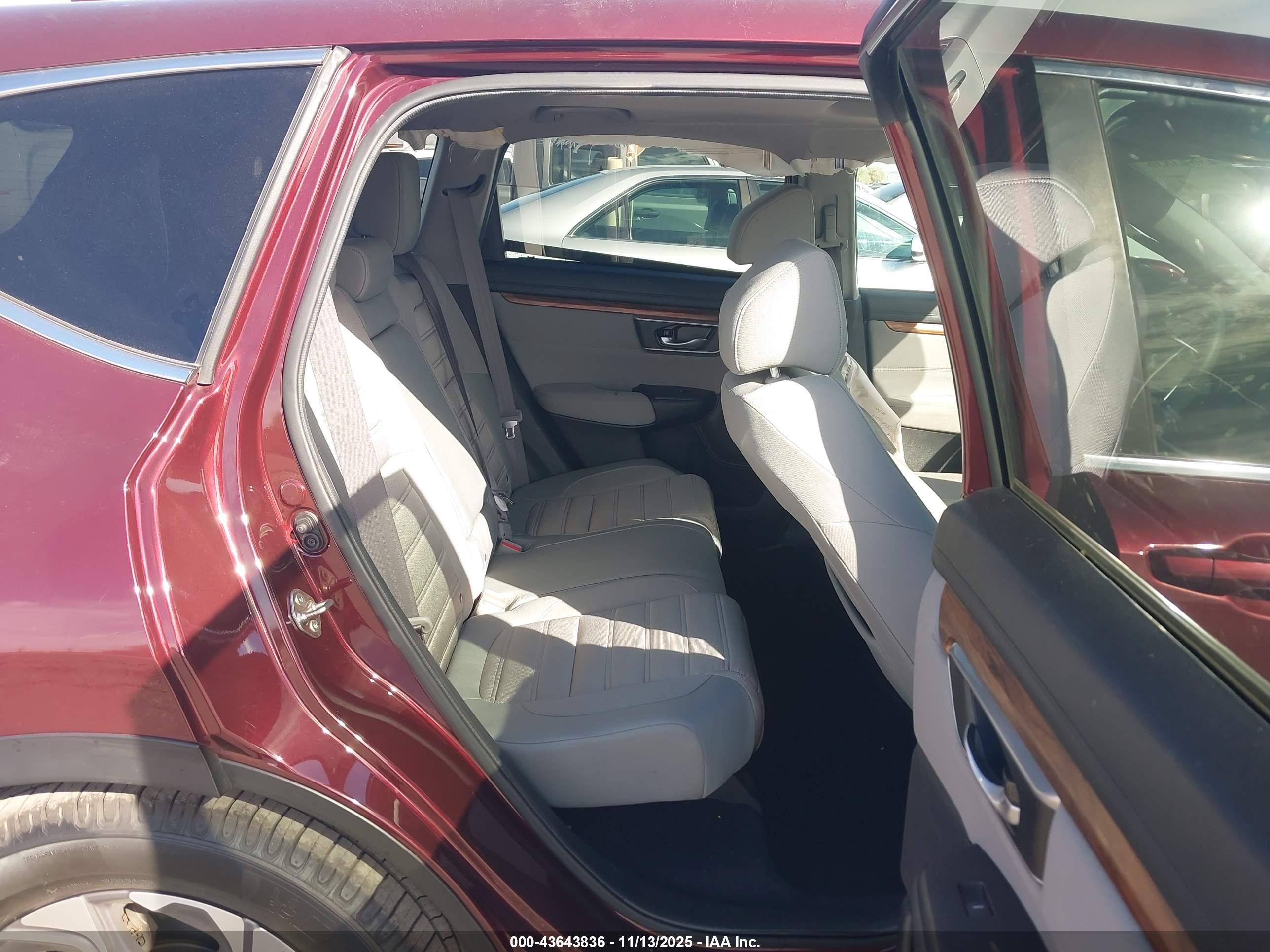 HONDA CR-V image 8