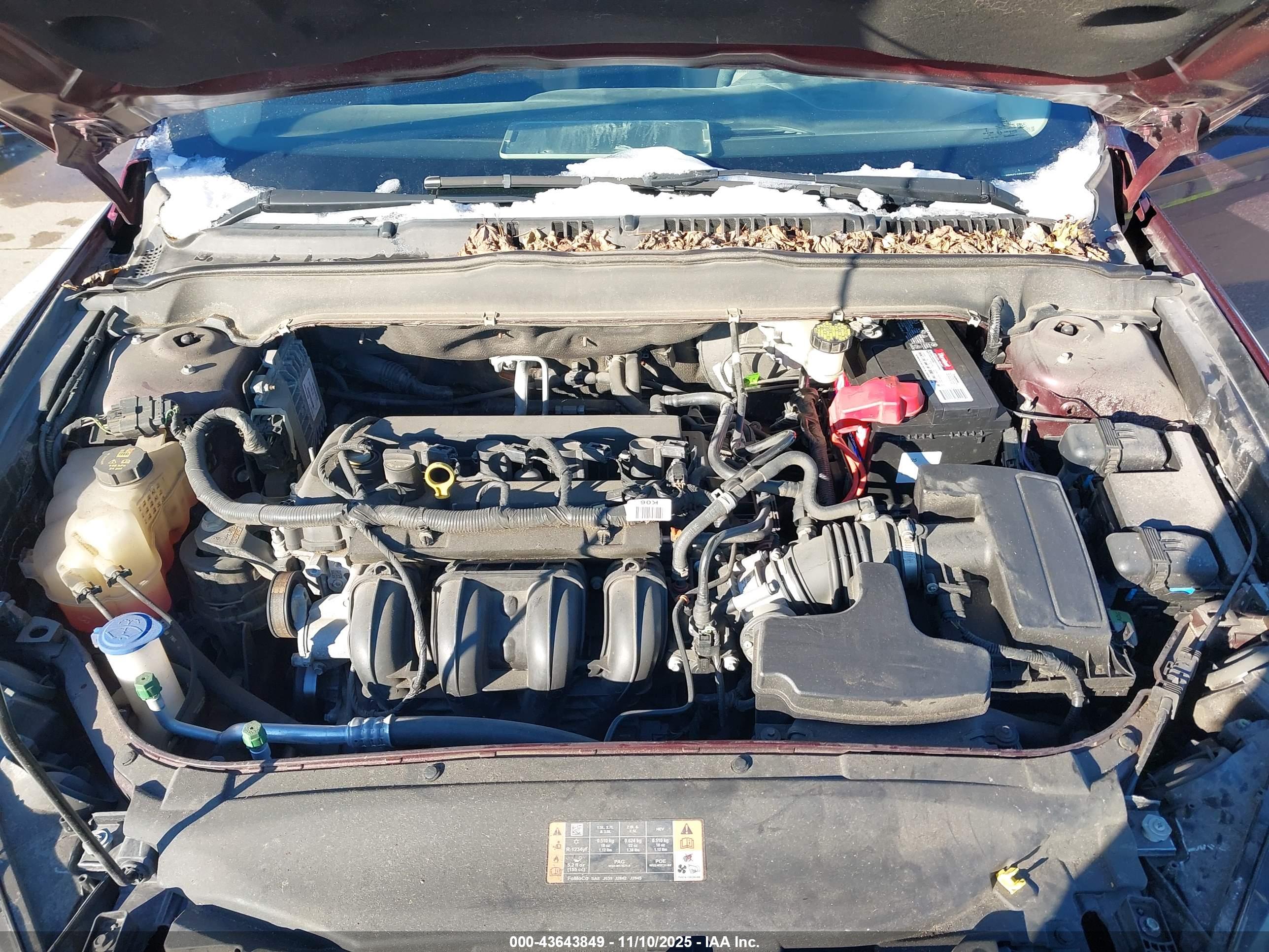 FORD FUSION image 10