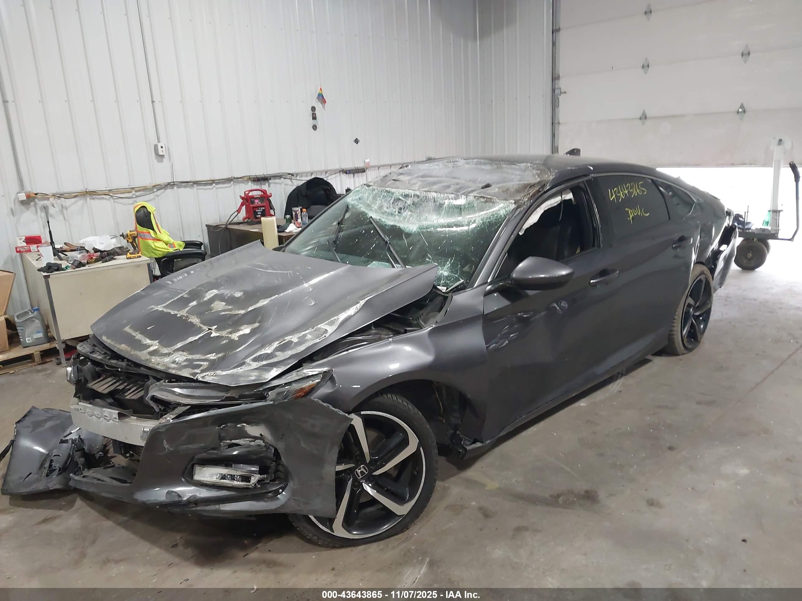 HONDA ACCORD image 6