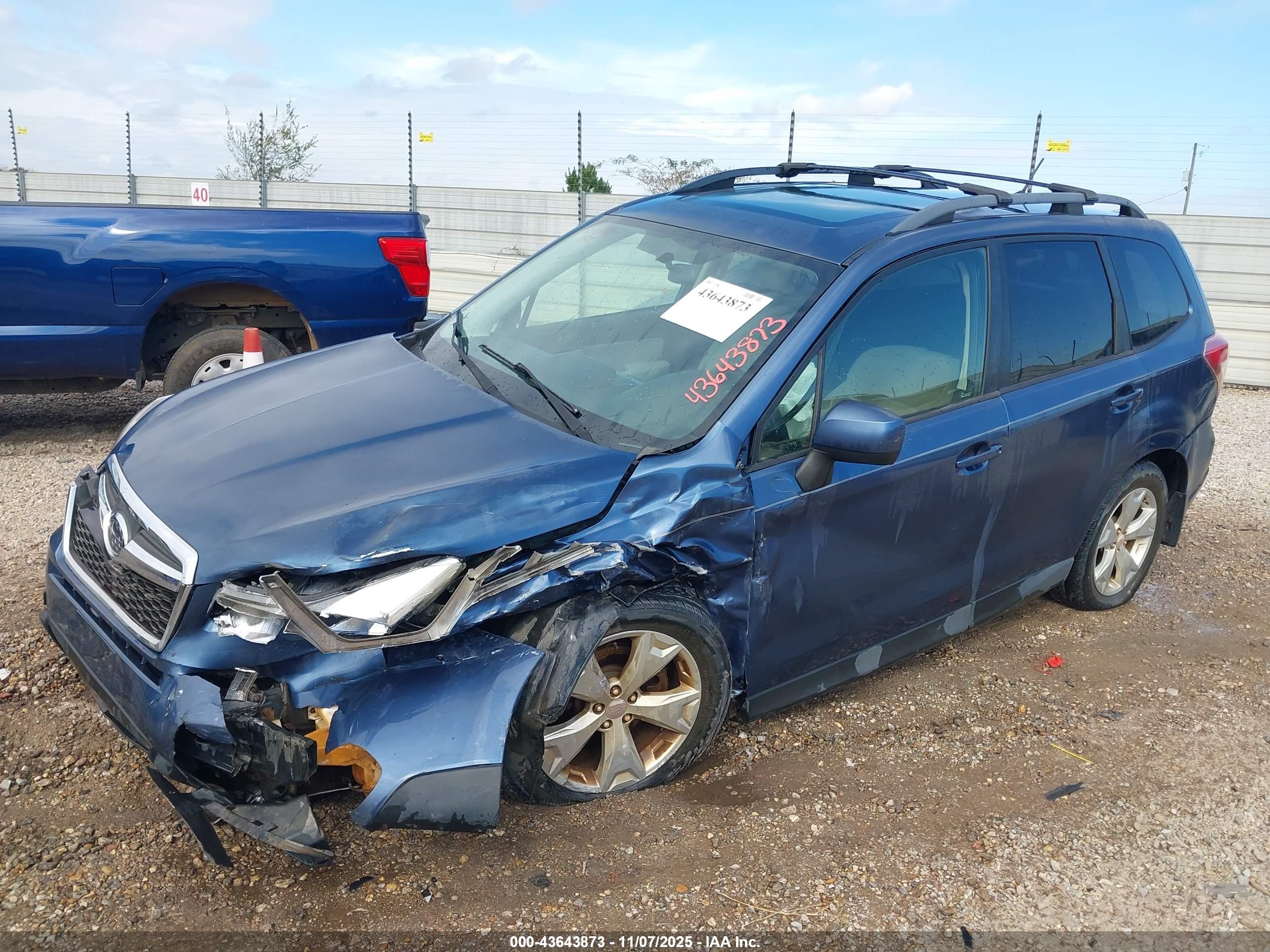SUBARU FORESTER image 2