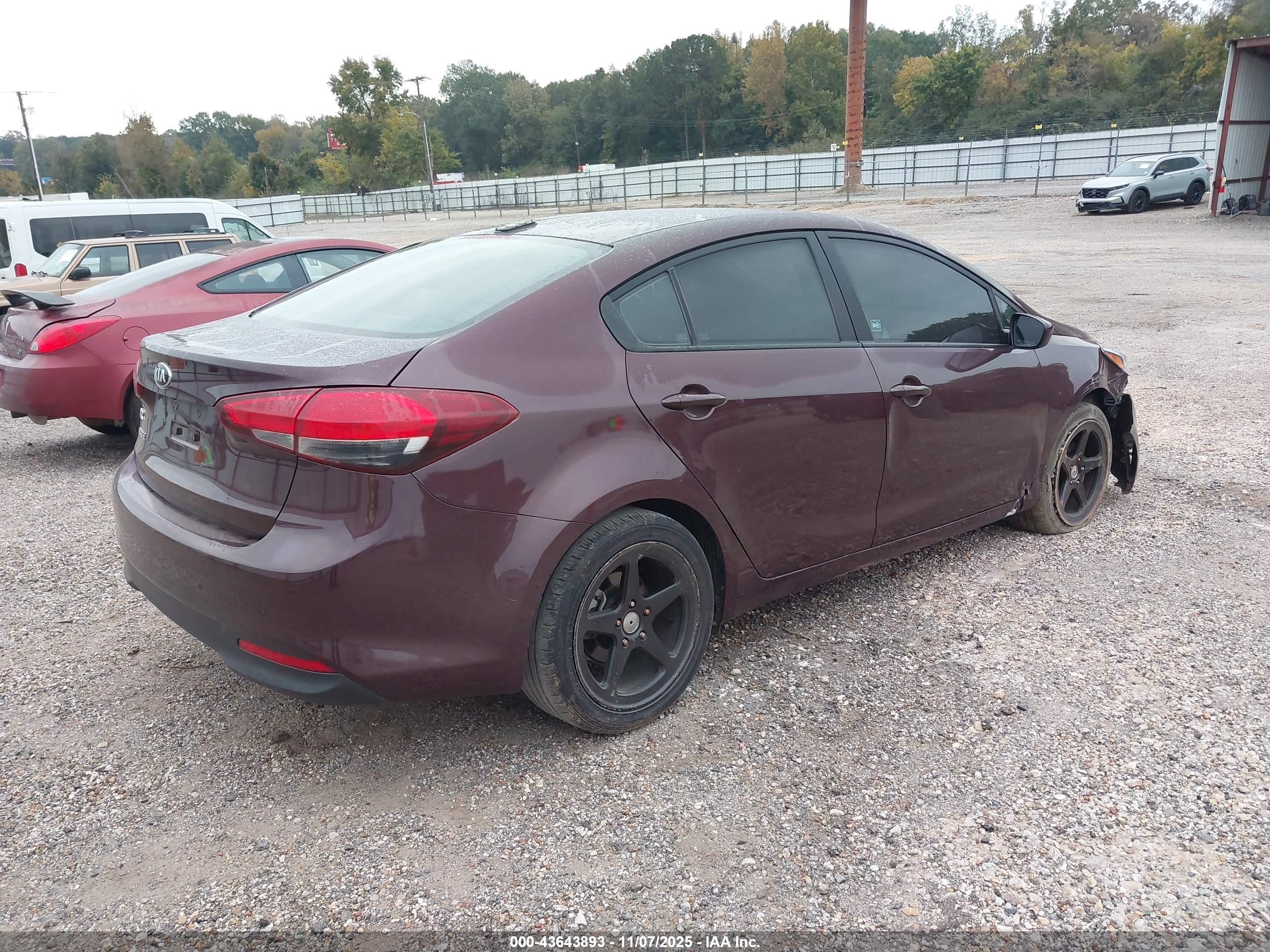 KIA FORTE image 4