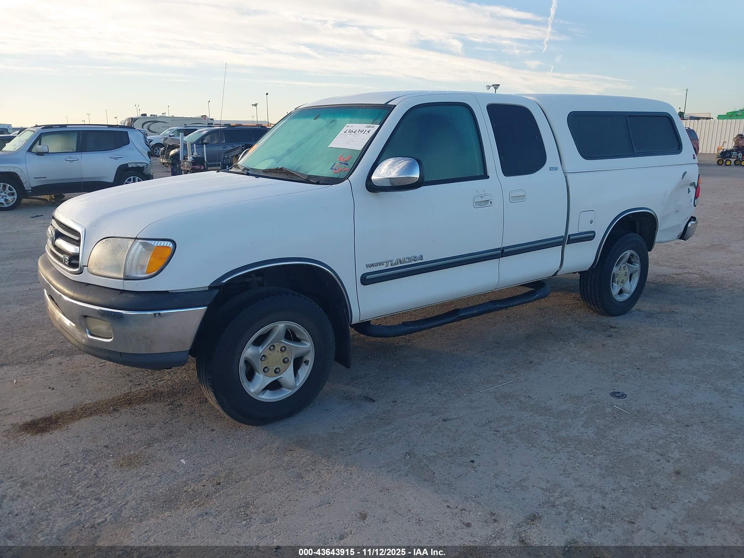 TOYOTA TUNDRA image 2
