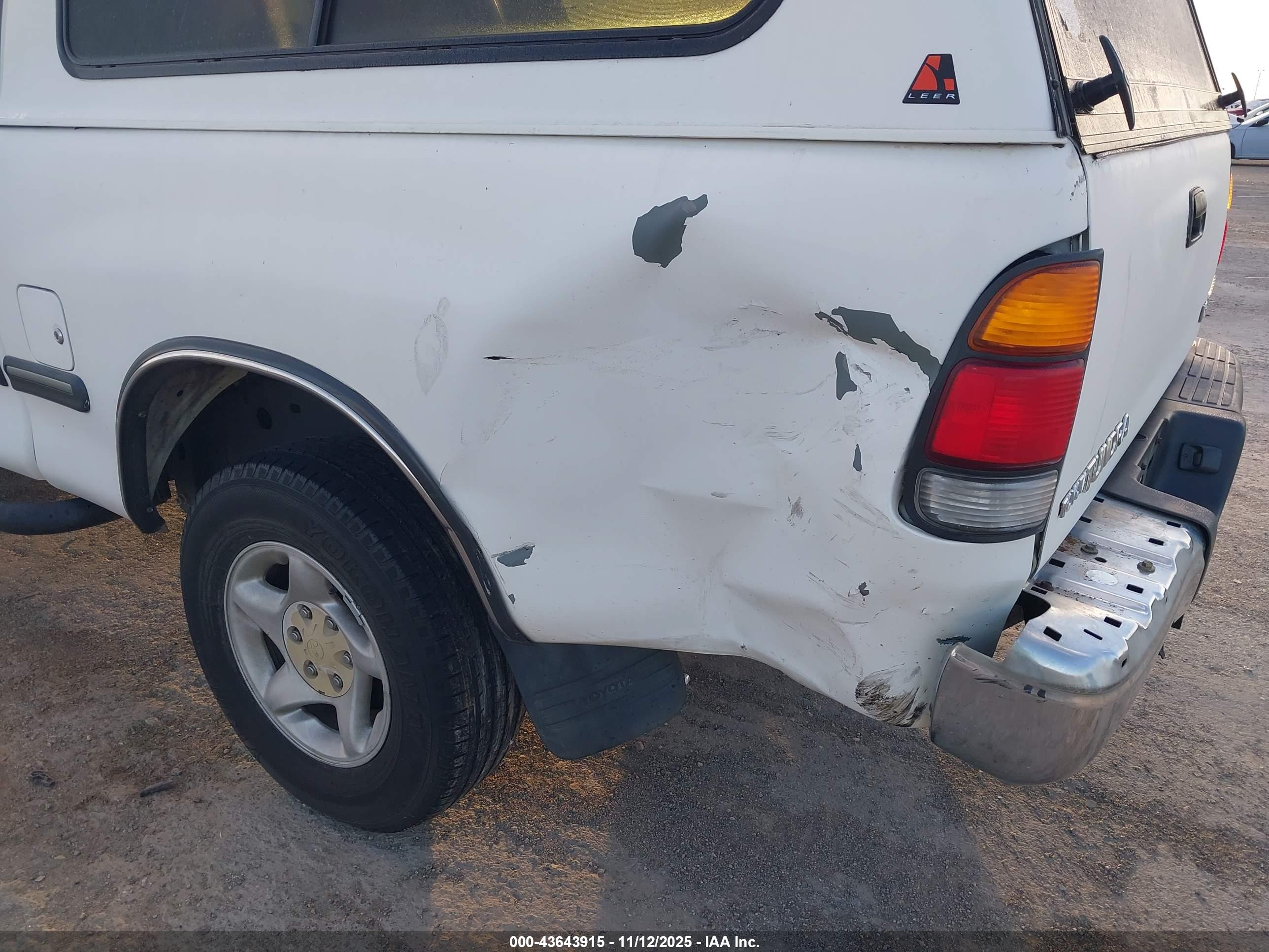 TOYOTA TUNDRA image 6