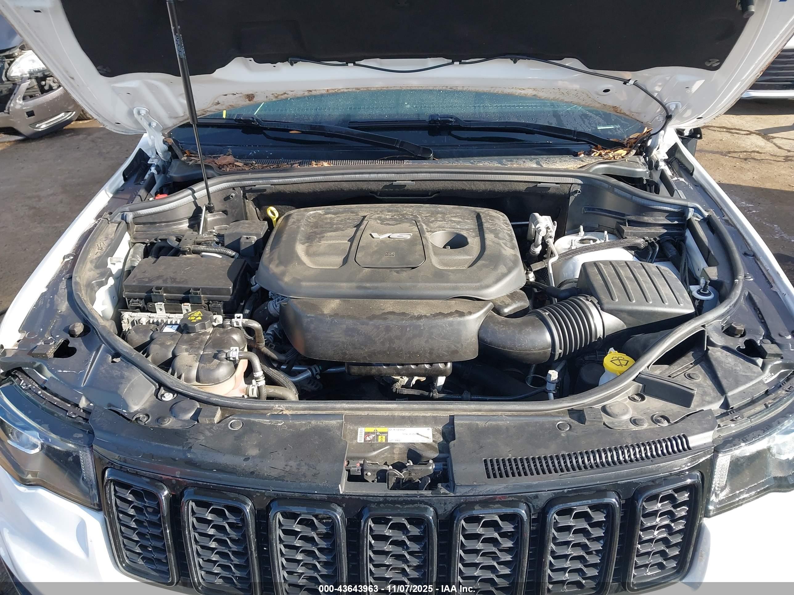 JEEP GRAND image 10