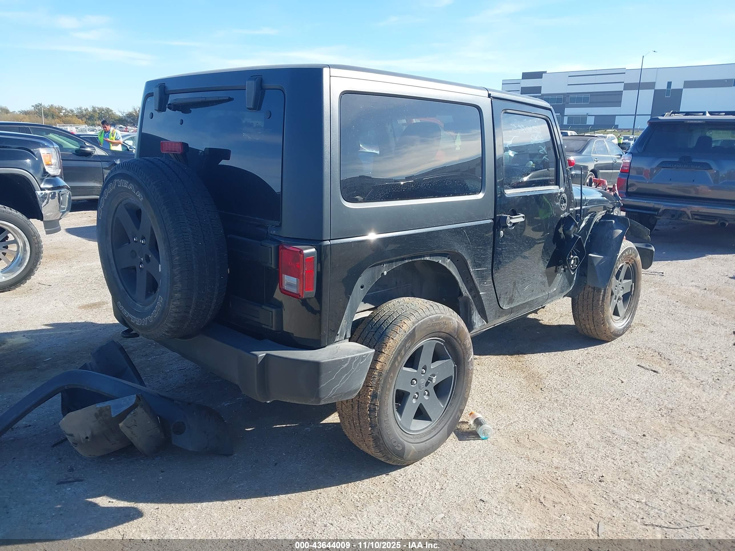 JEEP WRANGLER image 4
