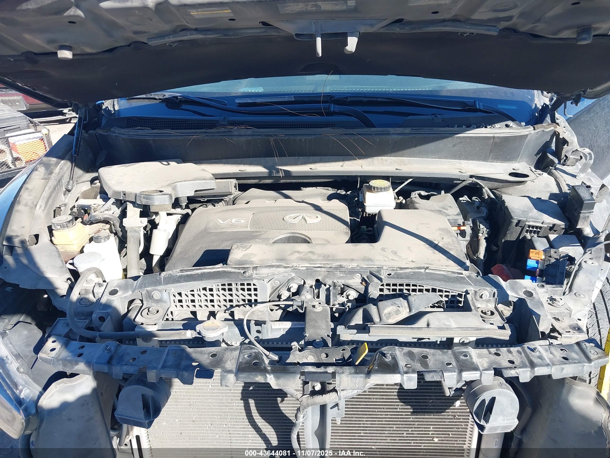 INFINITI QX60 image 10
