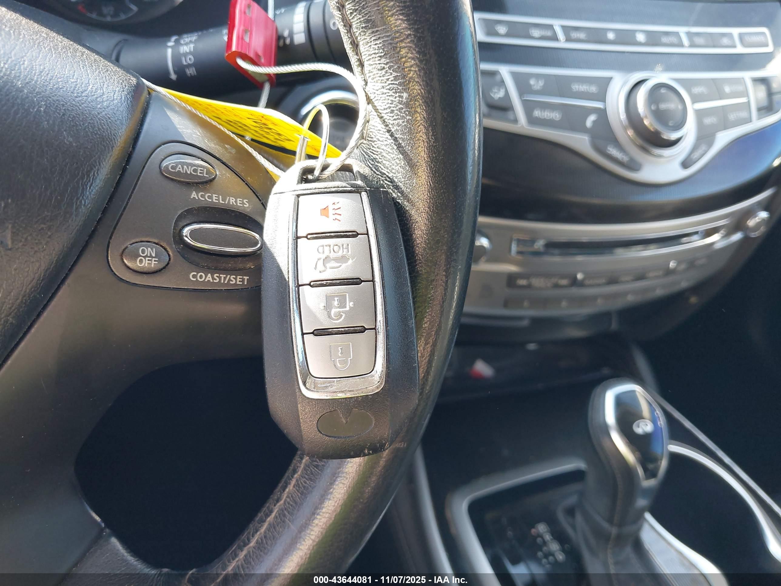 INFINITI QX60 image 11