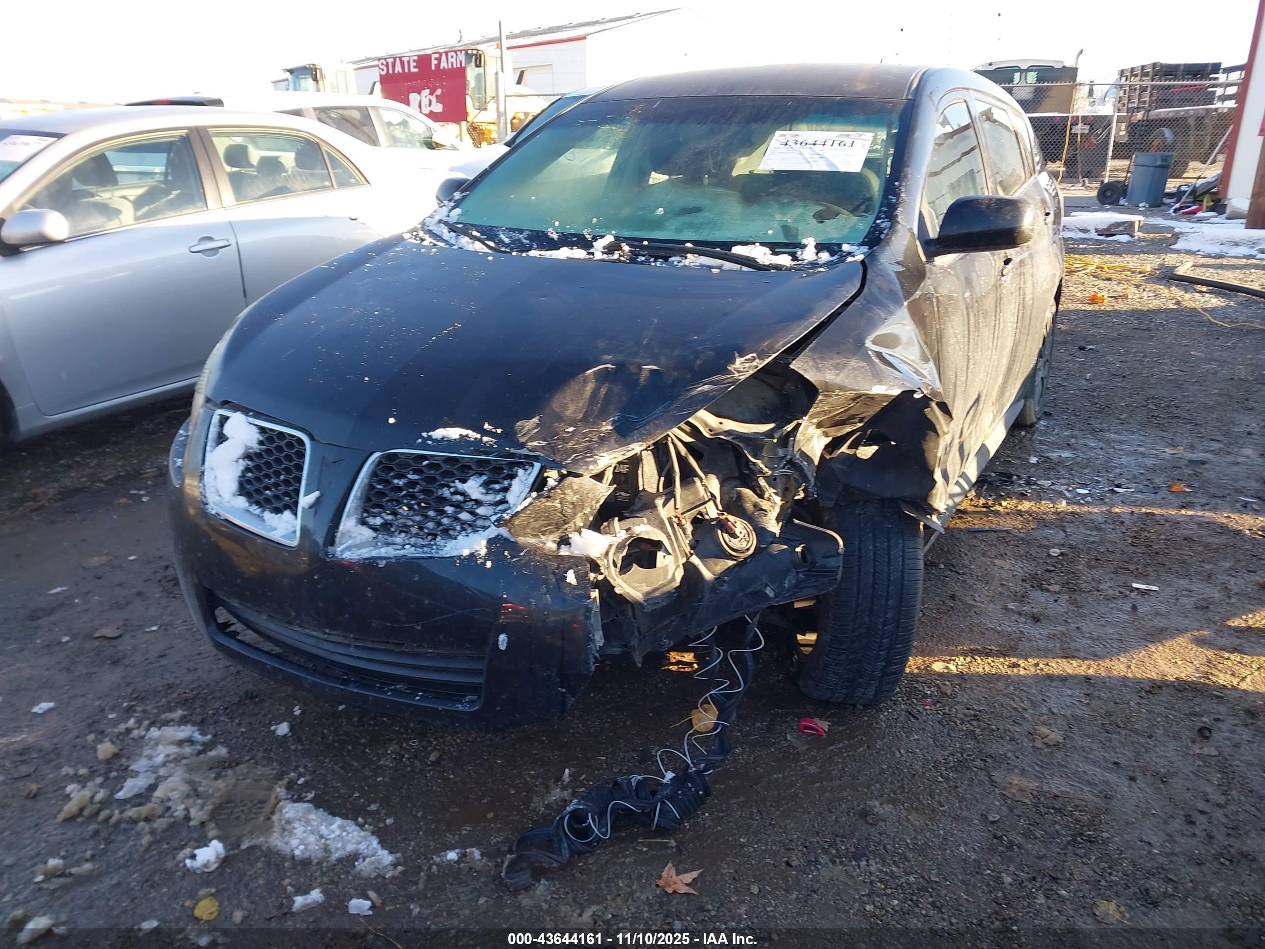 PONTIAC VIBE image 2