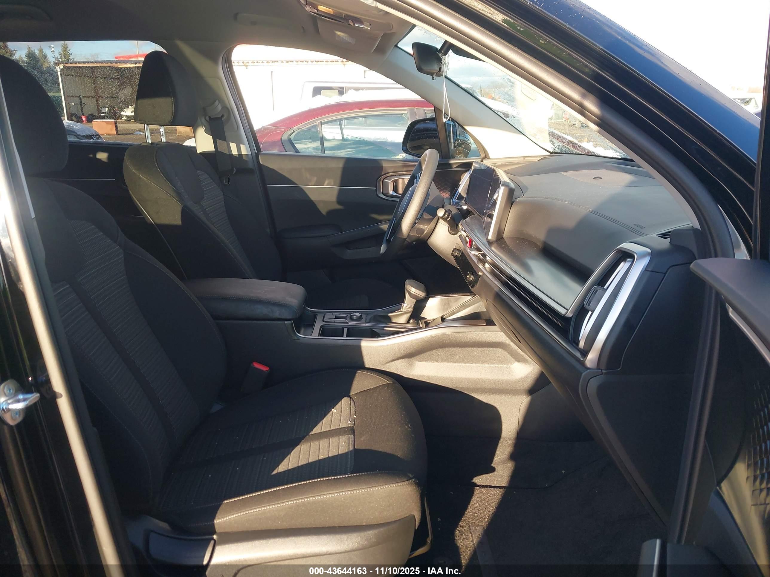 KIA SORENTO image 5