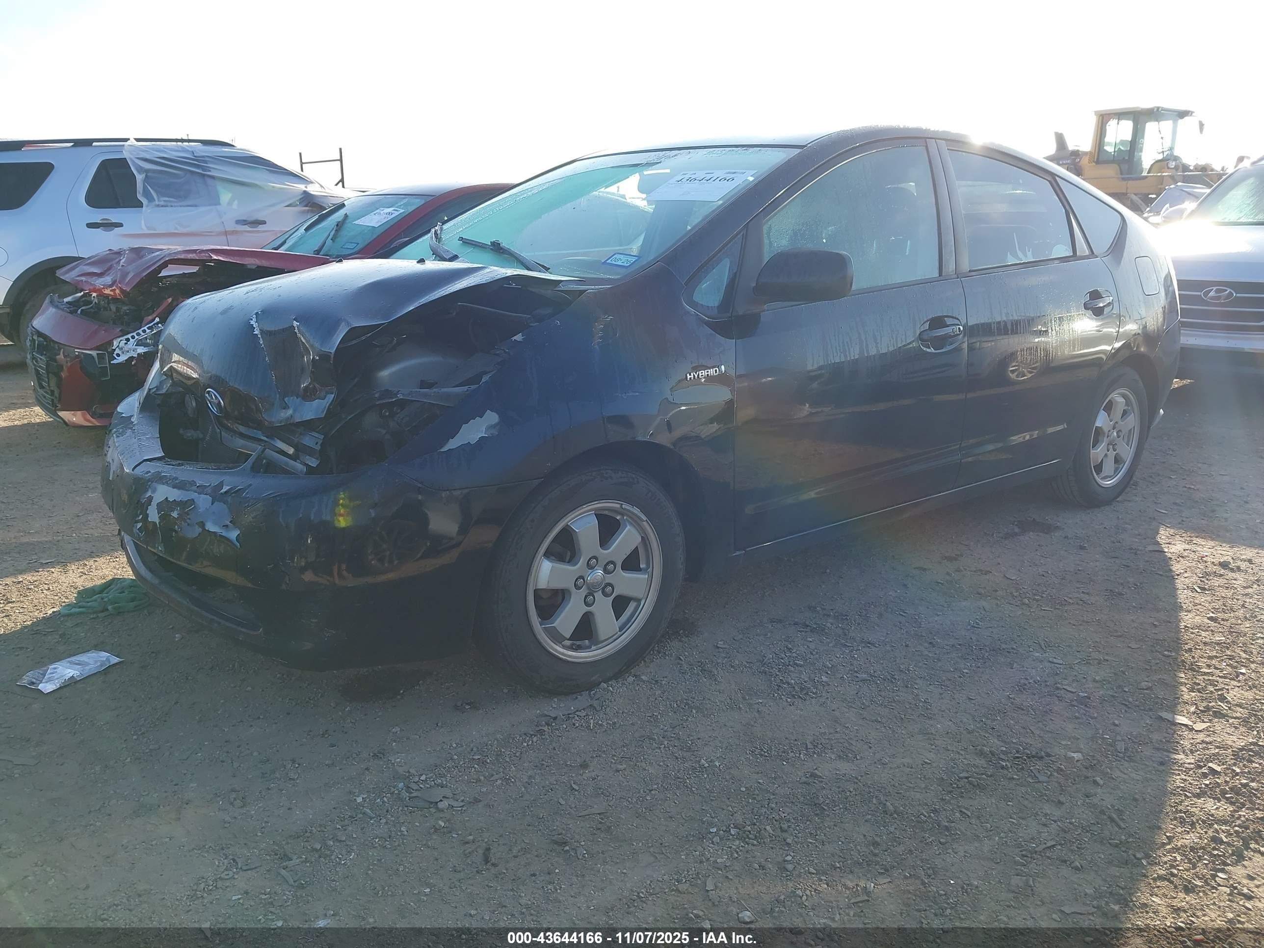 TOYOTA PRIUS image 2